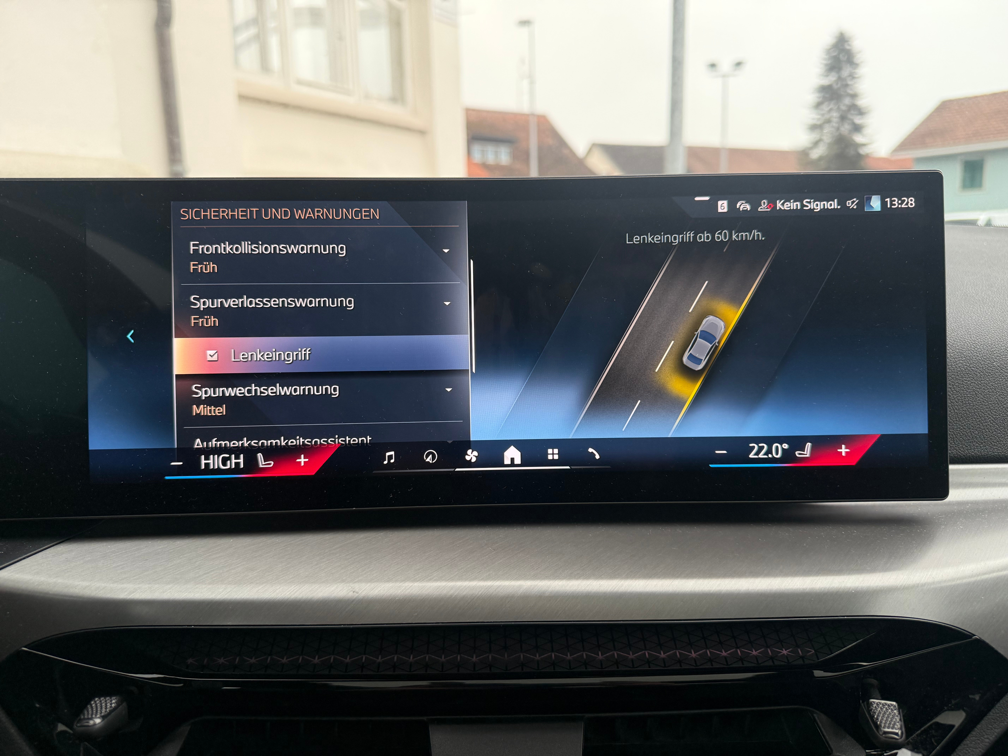 listing desktop thumbnail image 14