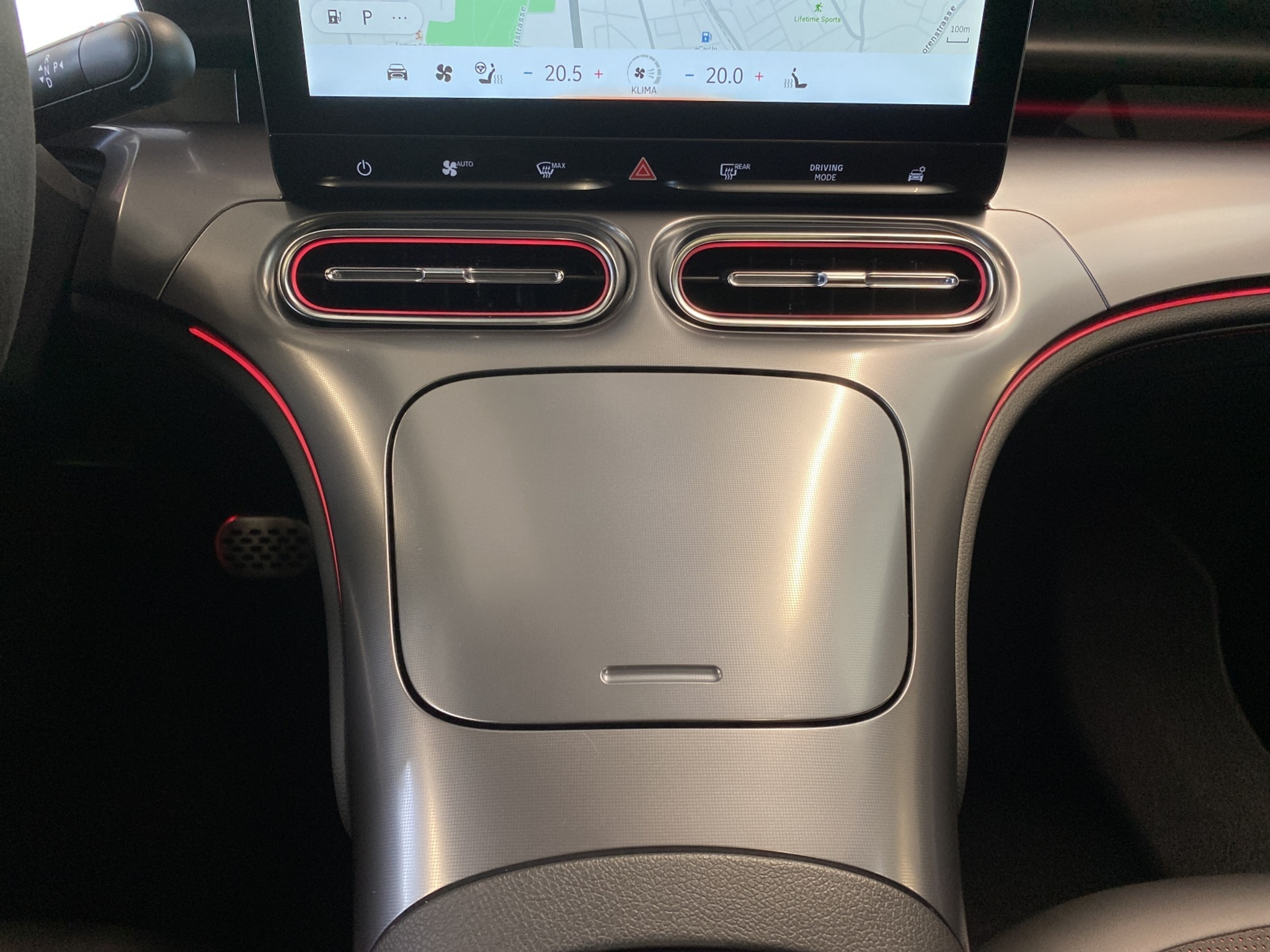 listing desktop thumbnail image 9