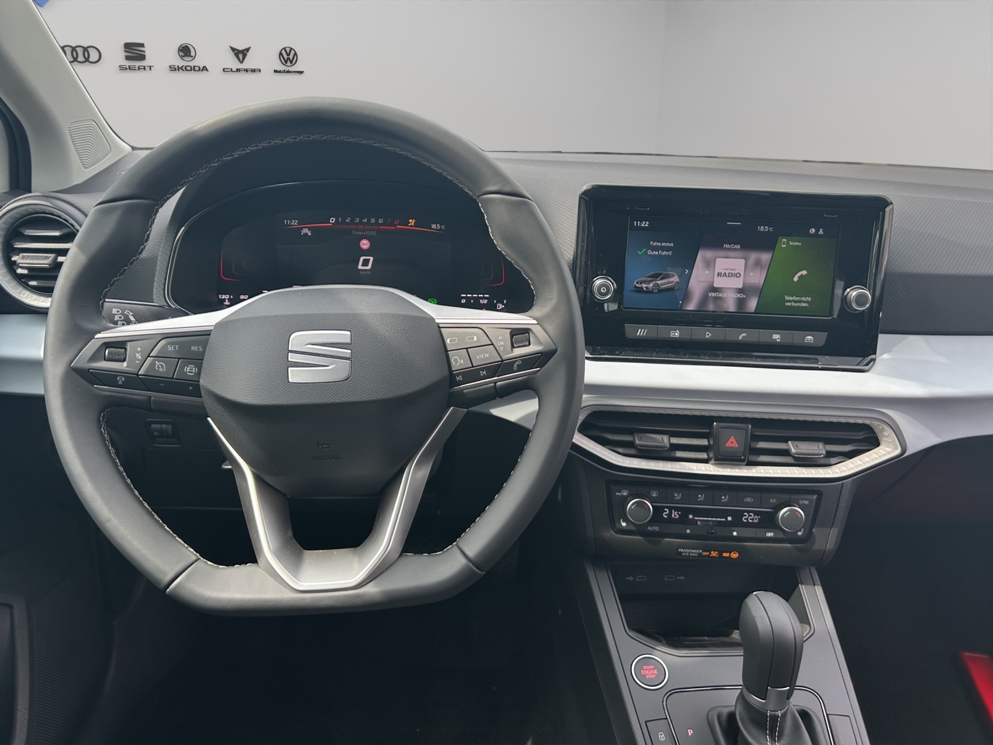 listing desktop thumbnail image 6