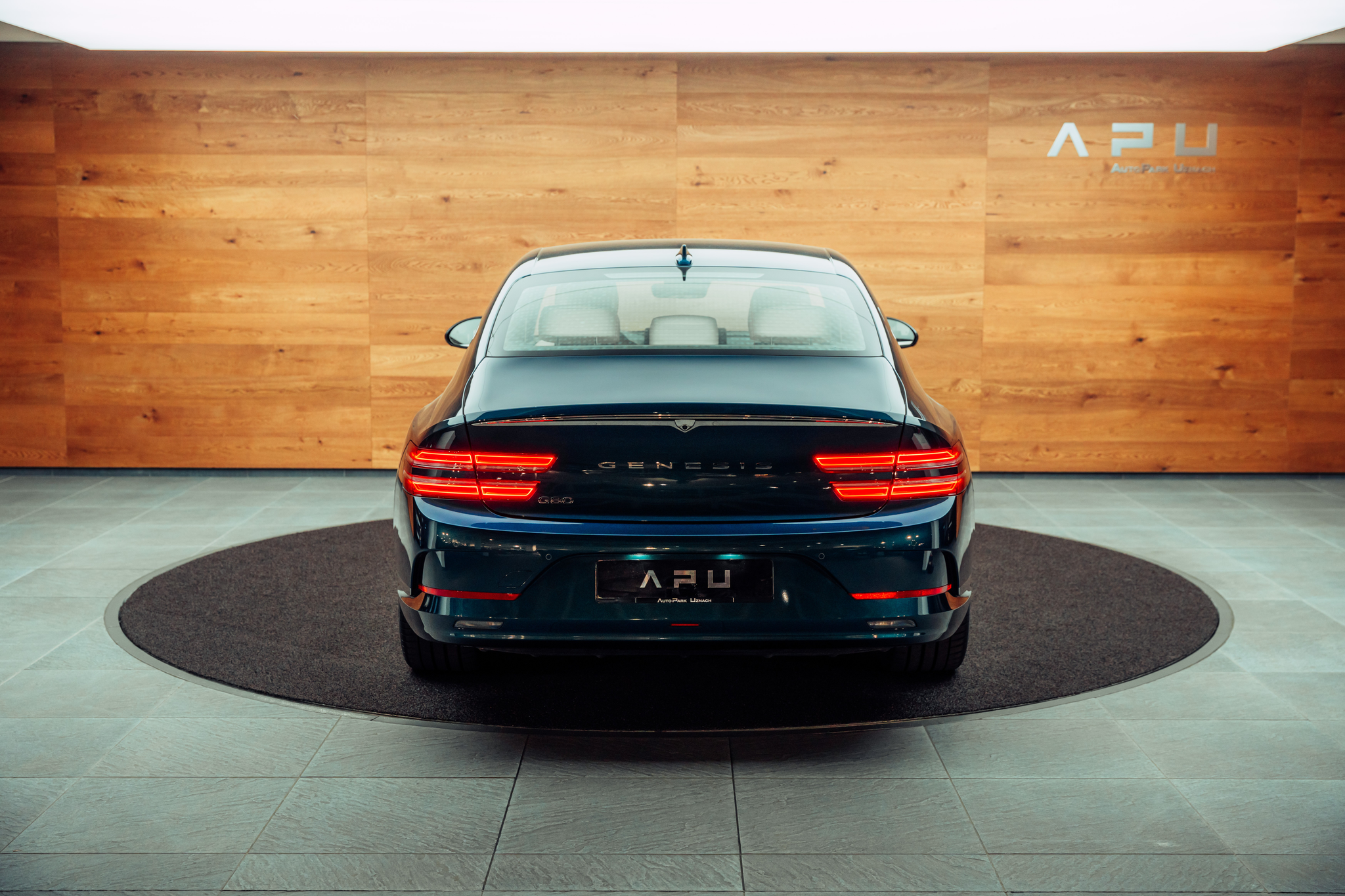 listing desktop thumbnail image 17