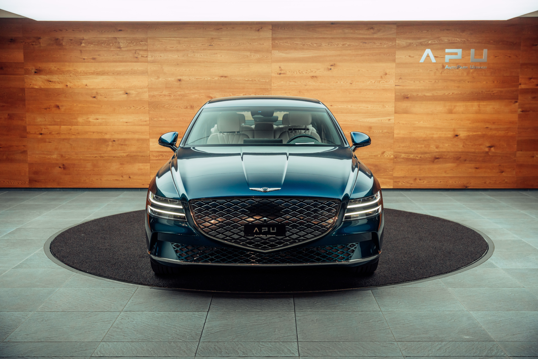 listing desktop thumbnail image 18