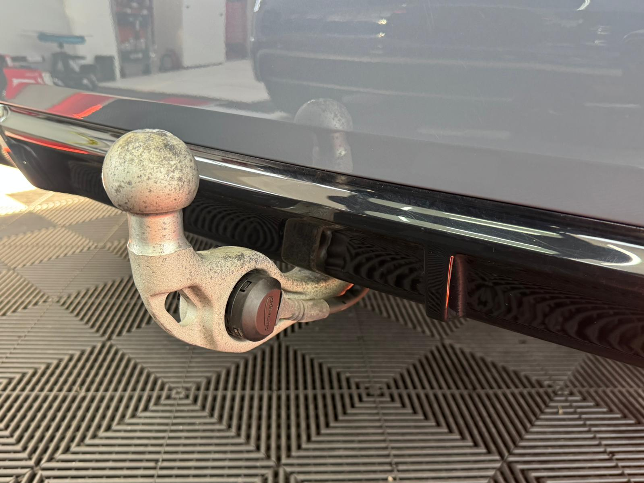 listing desktop thumbnail image 29