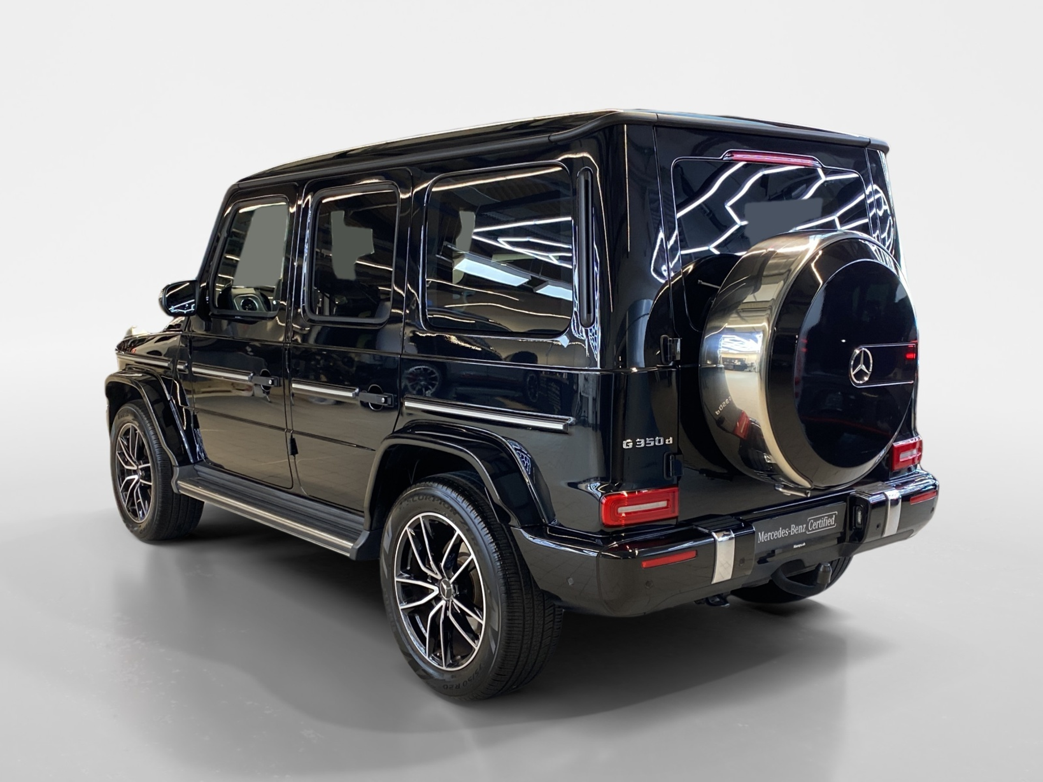 listing desktop thumbnail image 3