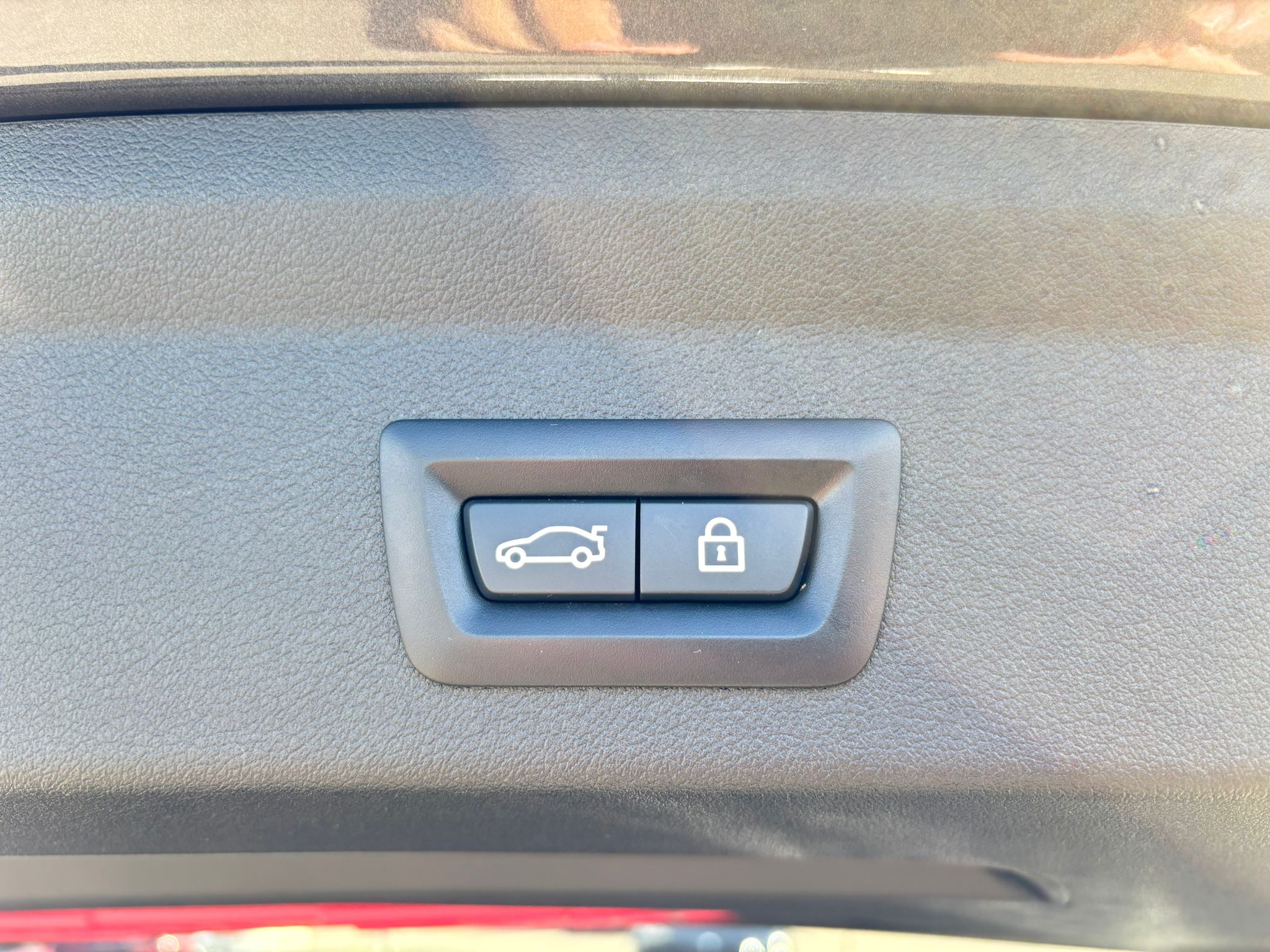 listing desktop thumbnail image 22