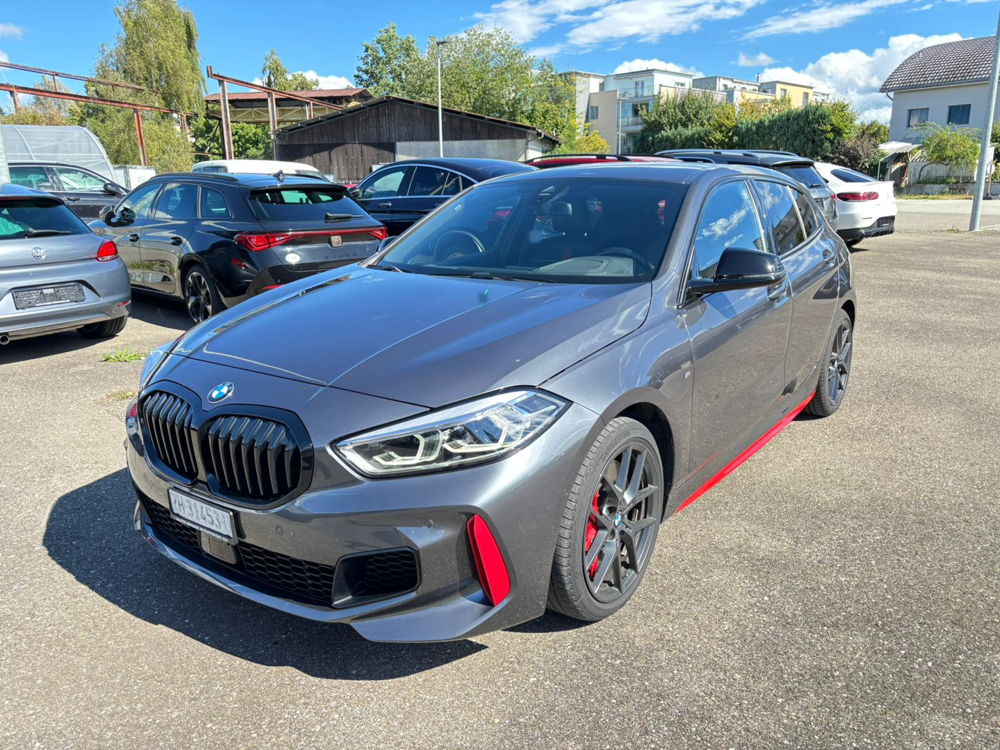 listing desktop thumbnail image 2