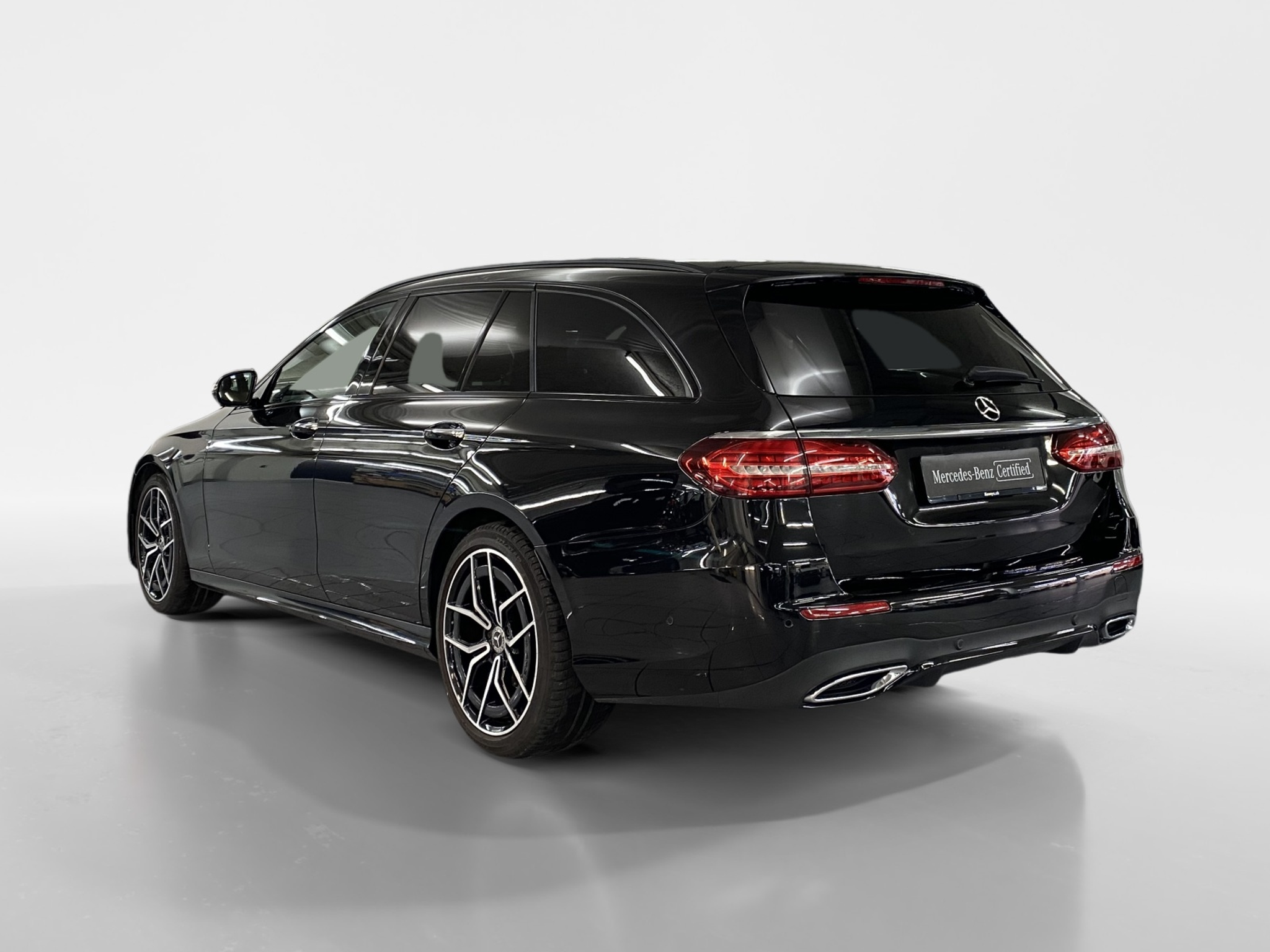 listing desktop thumbnail image 3