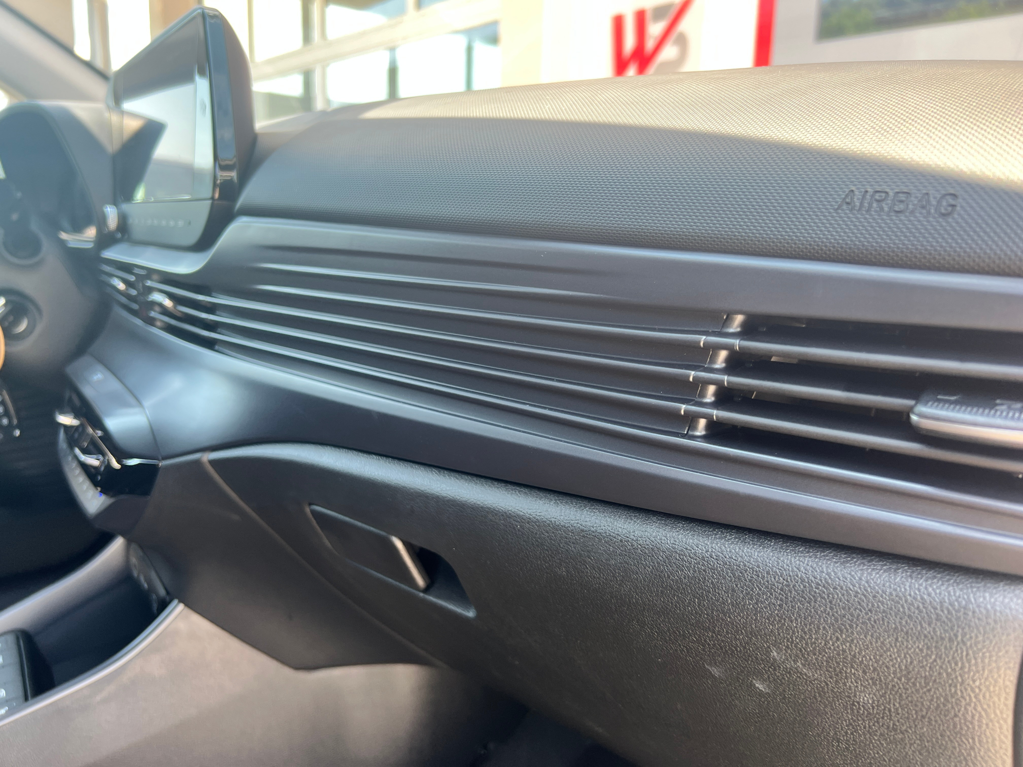 listing desktop thumbnail image 26