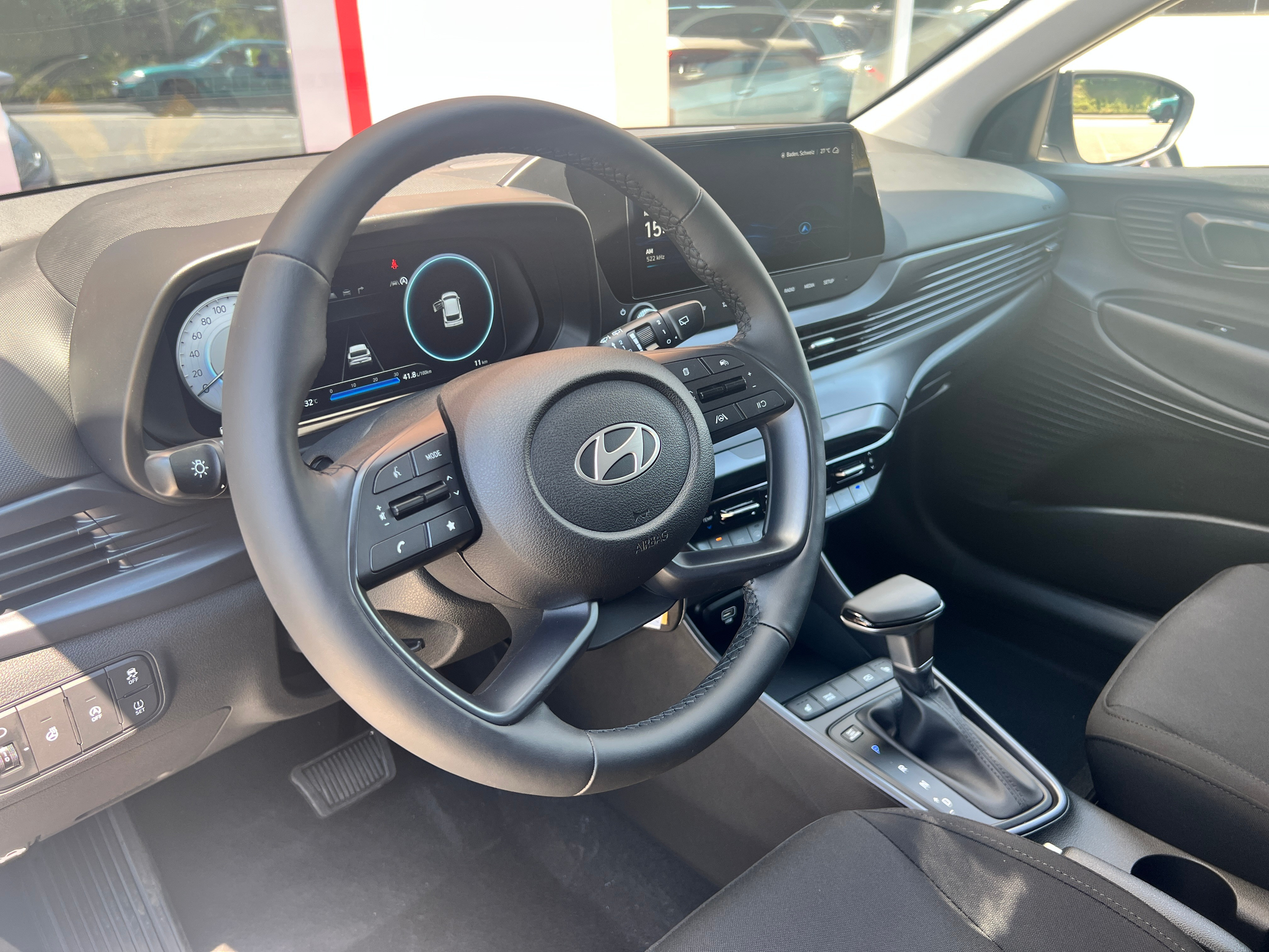 listing desktop thumbnail image 12