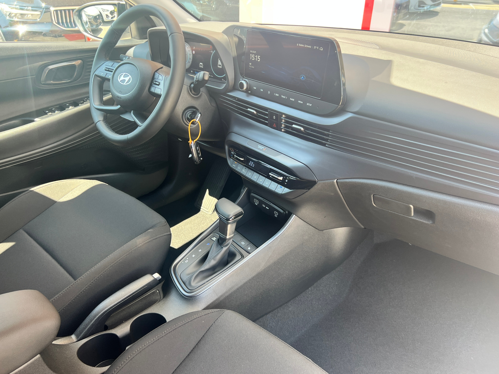 listing desktop thumbnail image 15