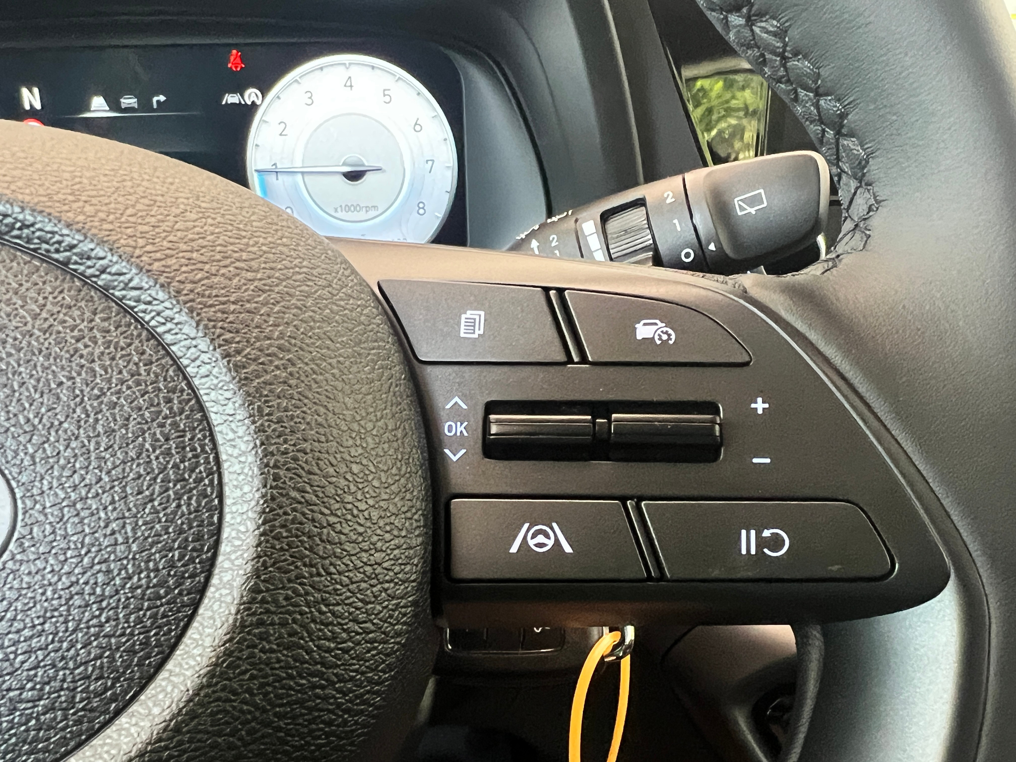 listing desktop thumbnail image 23