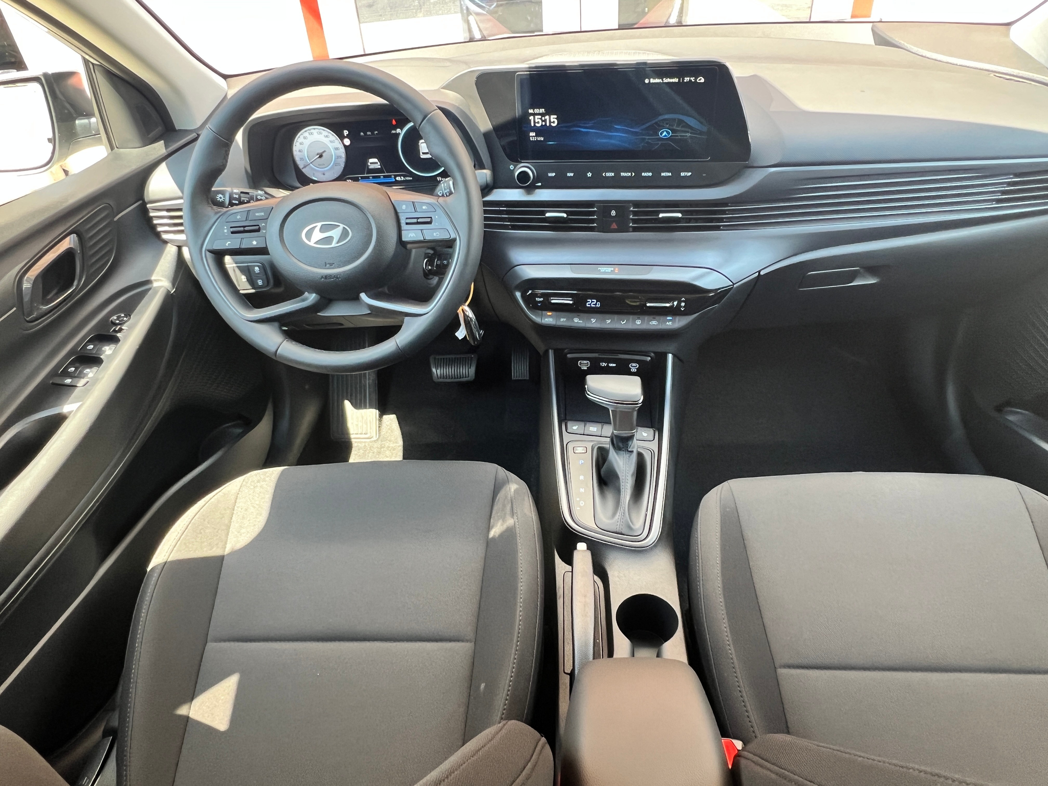 listing desktop thumbnail image 14