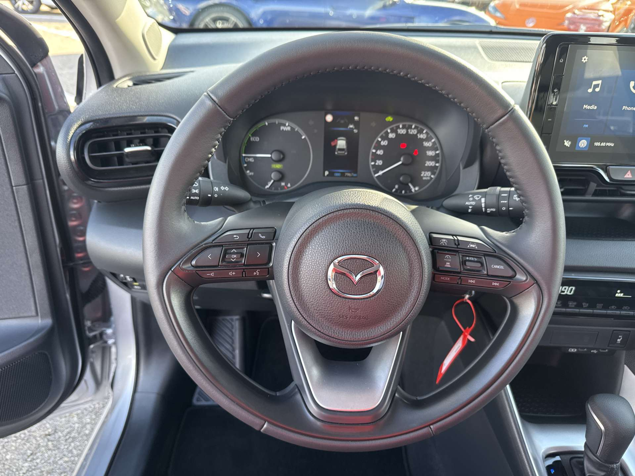 listing desktop thumbnail image 15