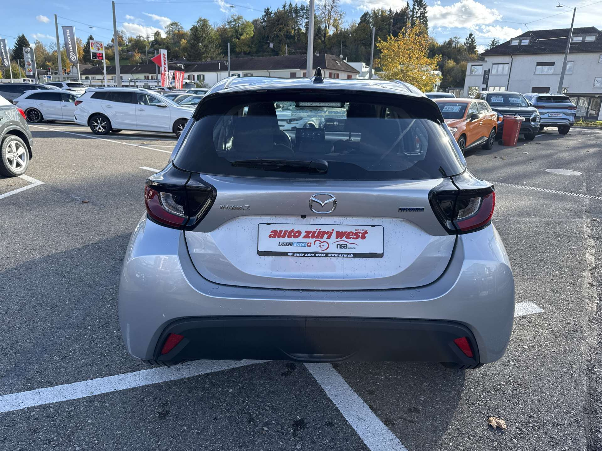 listing desktop thumbnail image 14