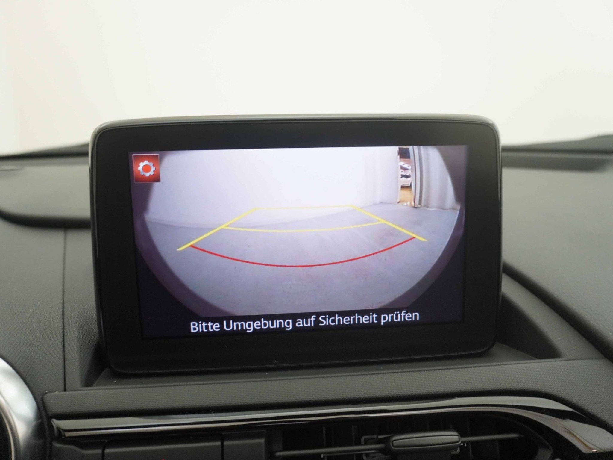 listing desktop thumbnail image 14