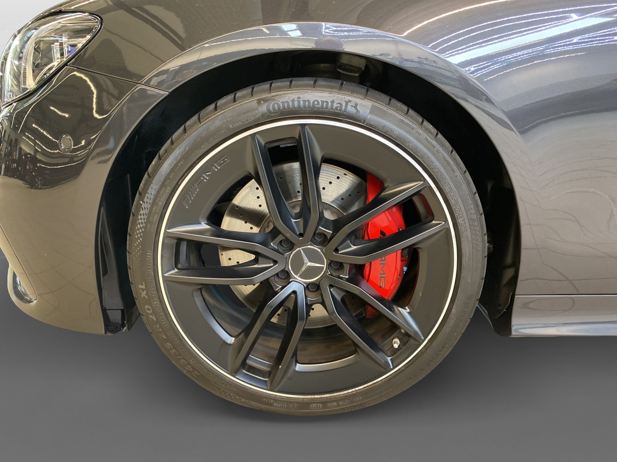 listing desktop thumbnail image 5