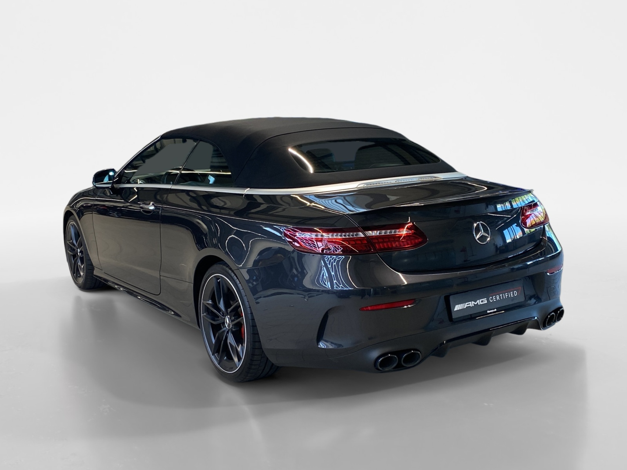 listing desktop thumbnail image 3