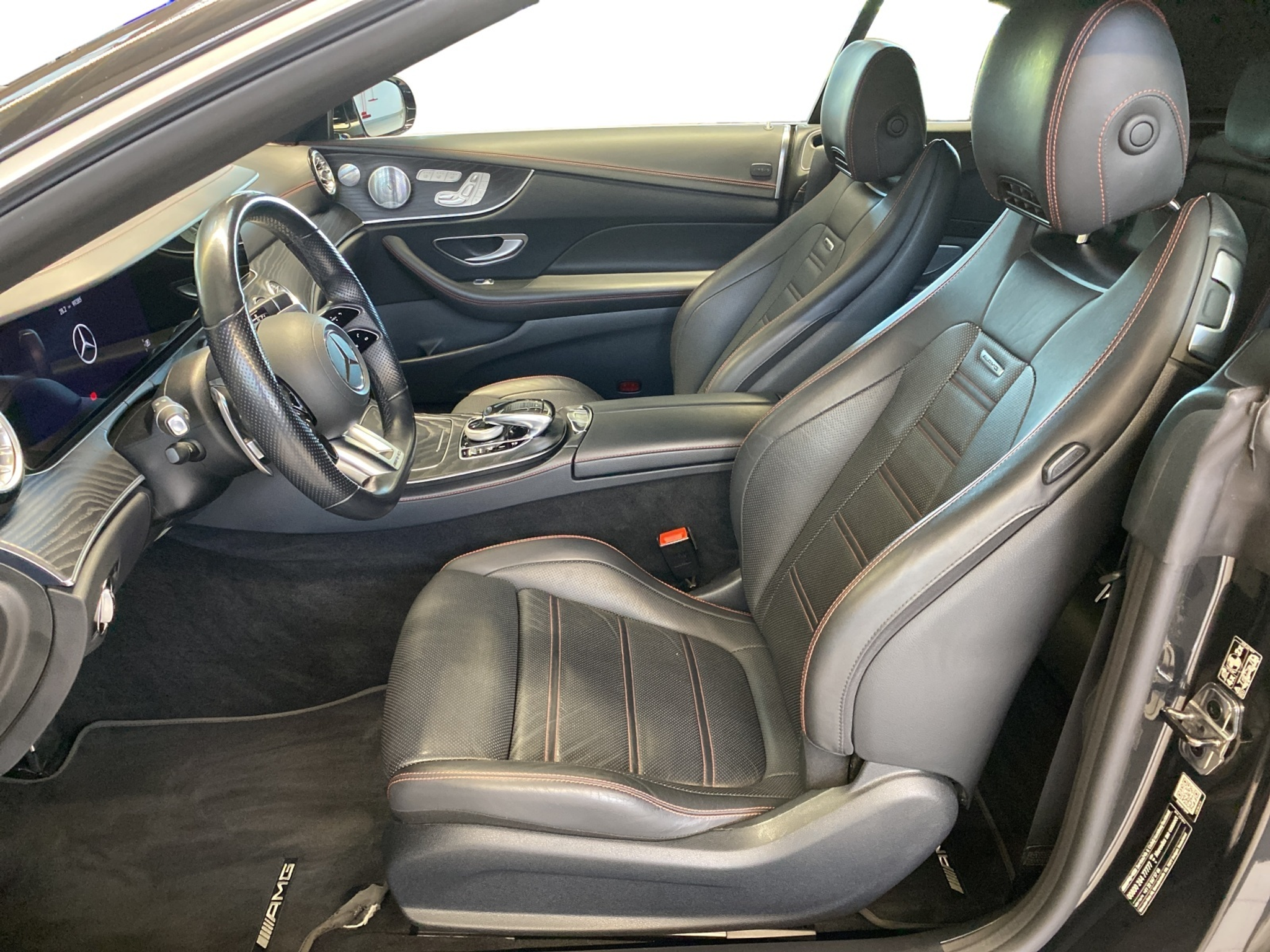 listing desktop thumbnail image 6