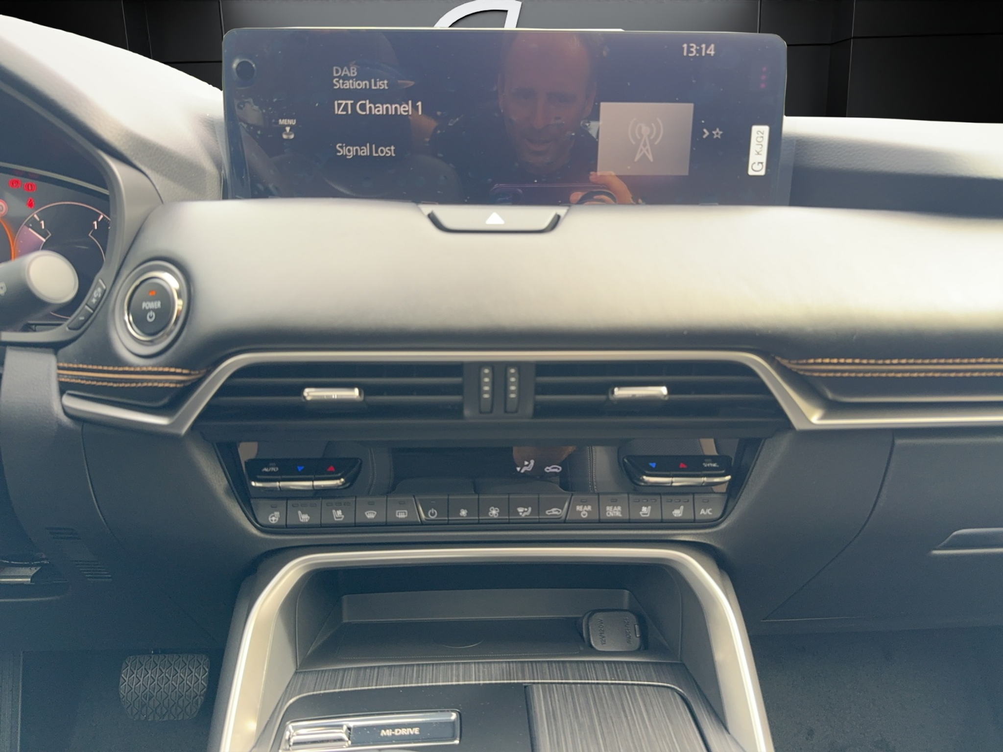 listing desktop thumbnail image 9