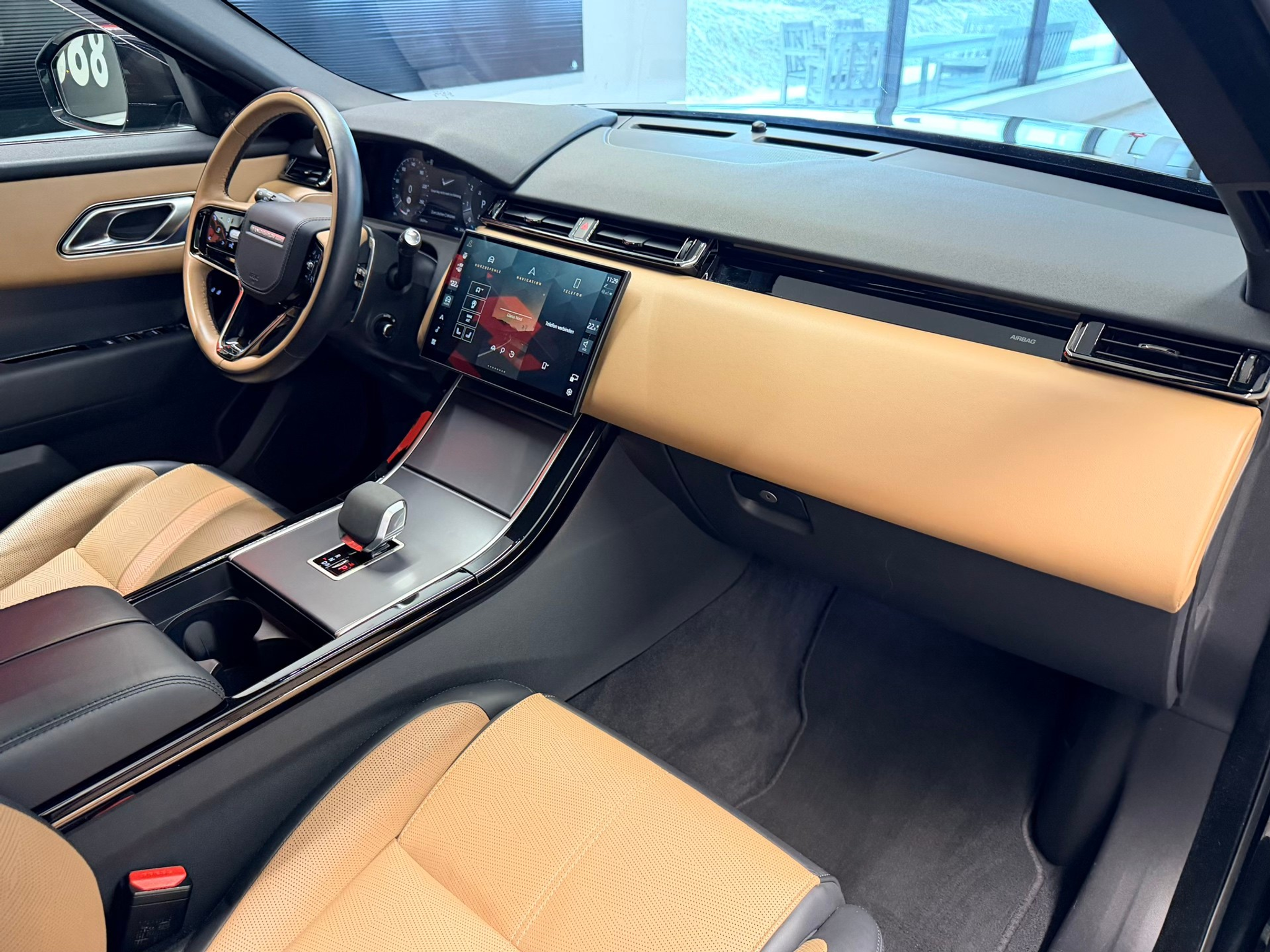 listing desktop thumbnail image 20