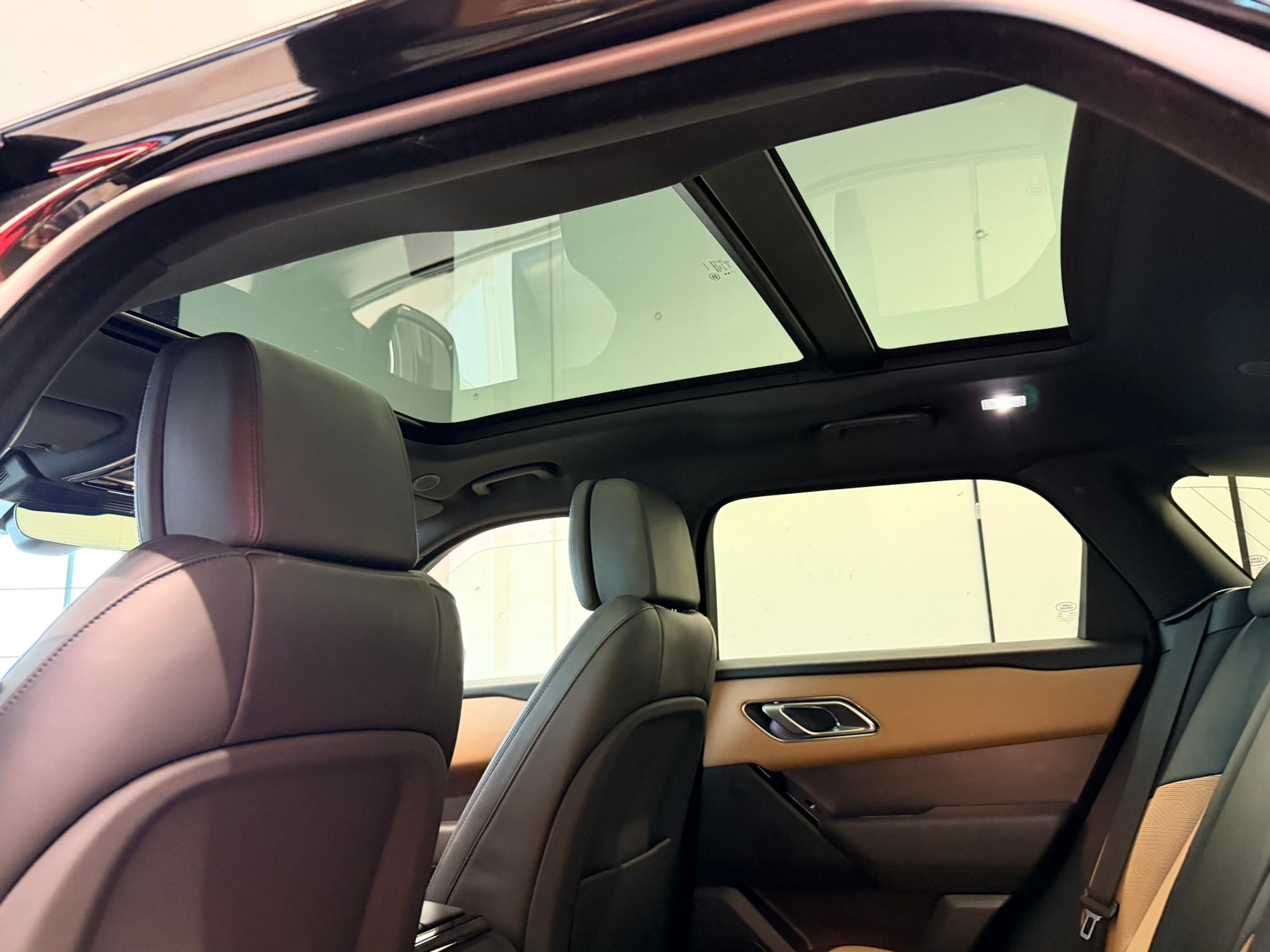 listing desktop thumbnail image 17