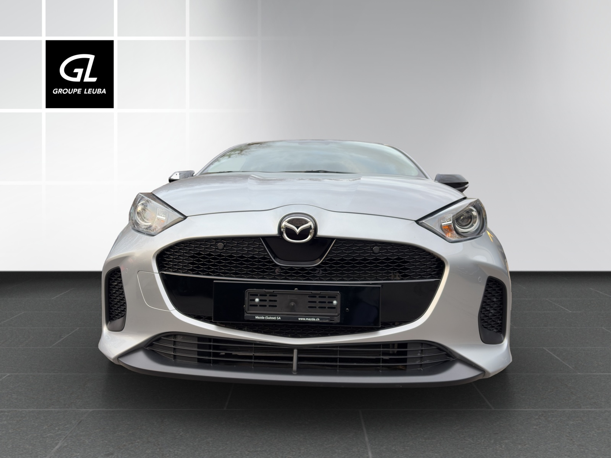 listing desktop thumbnail image 1