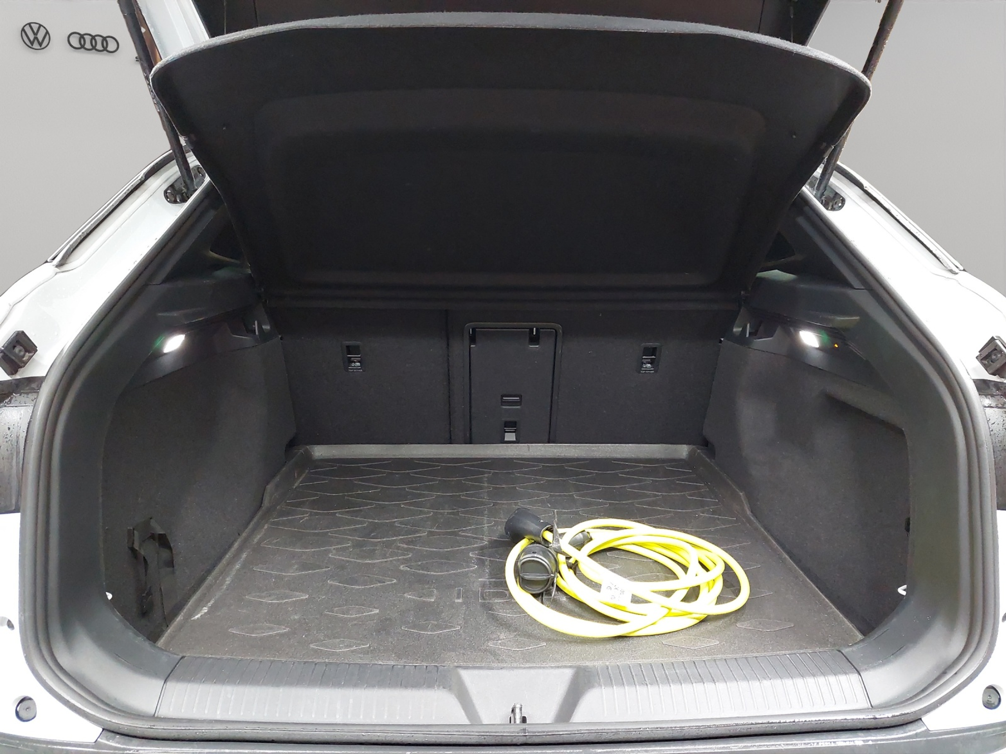 listing desktop thumbnail image 10