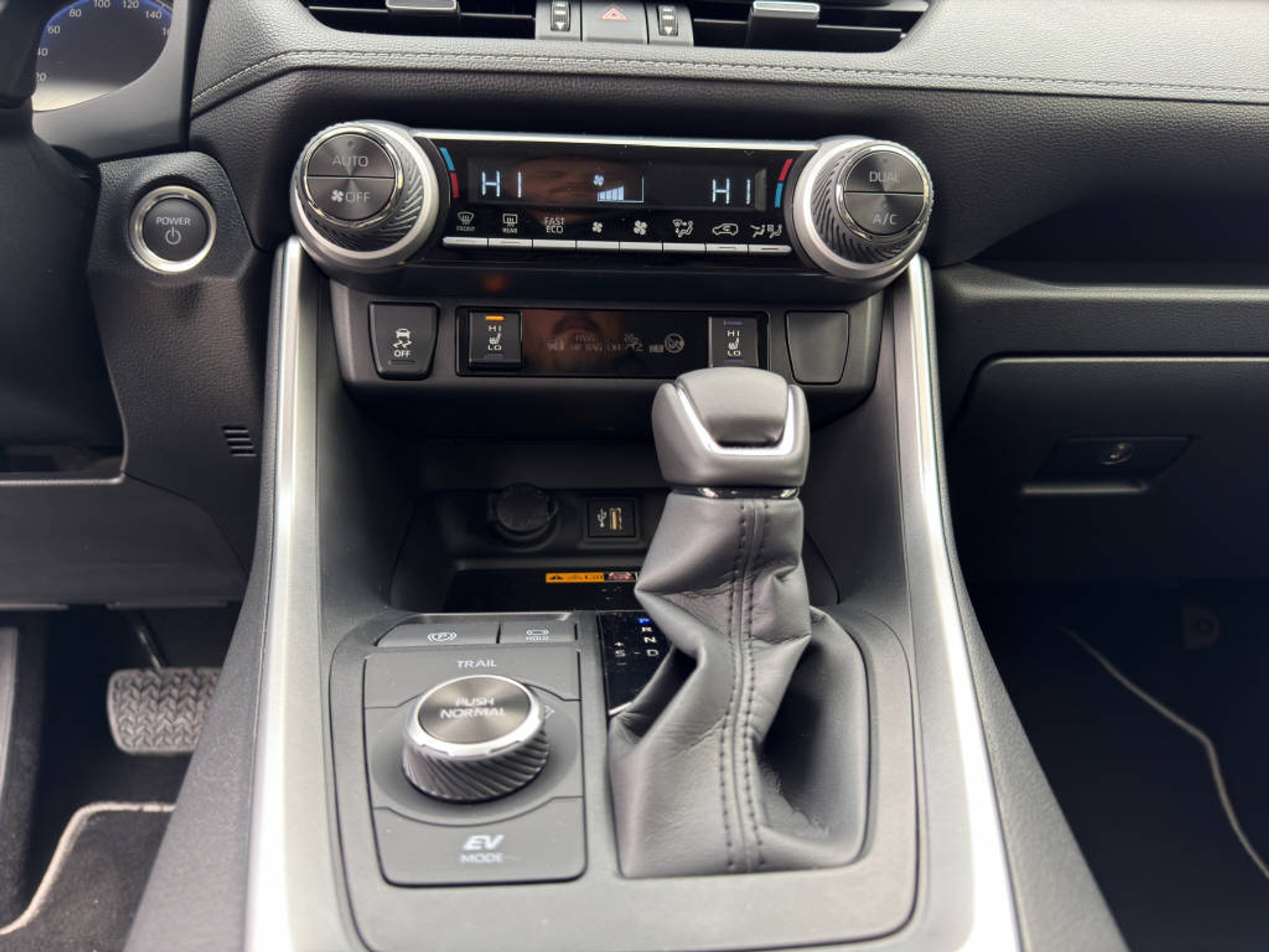 listing desktop thumbnail image 16