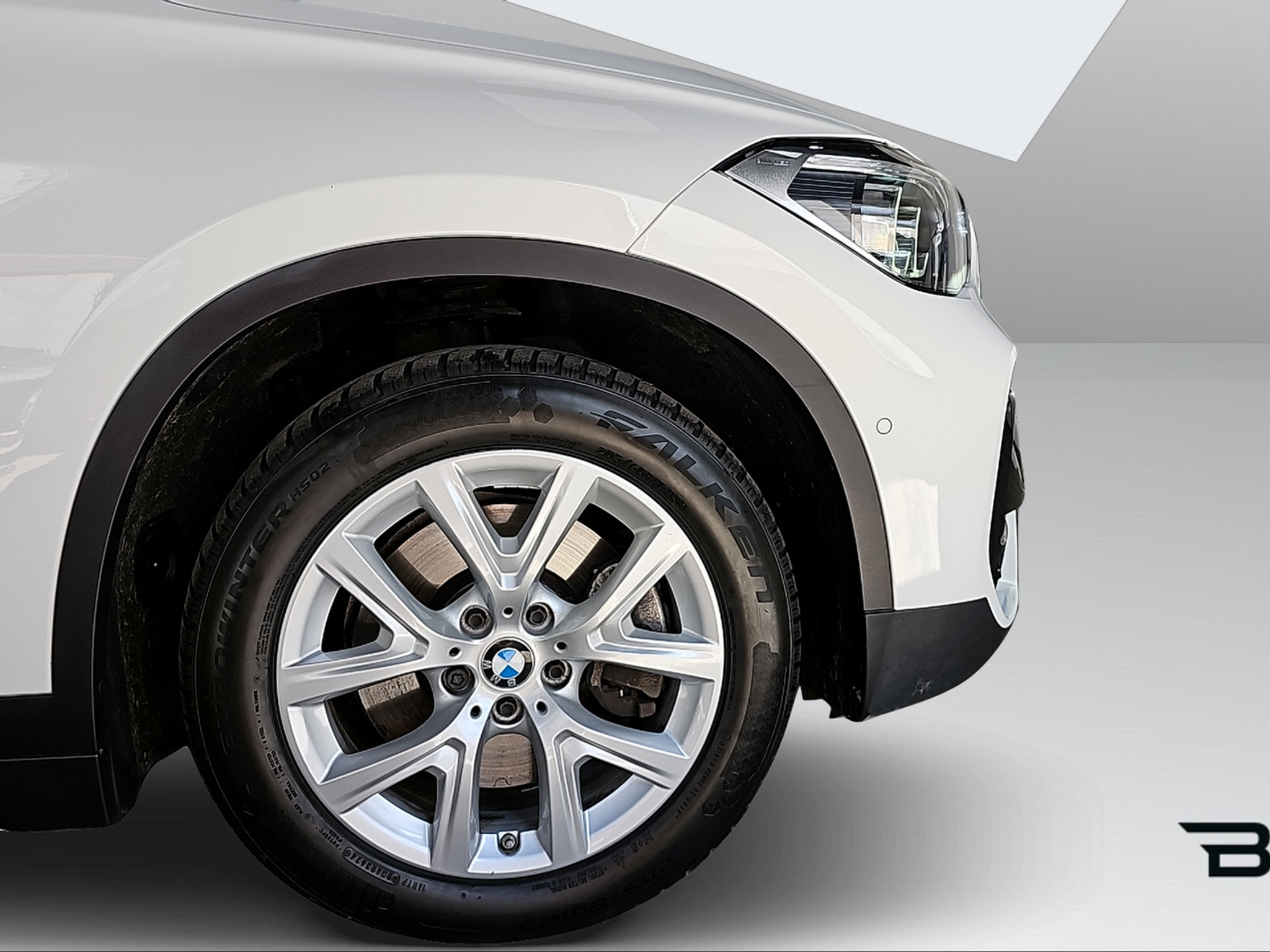 listing desktop thumbnail image 8