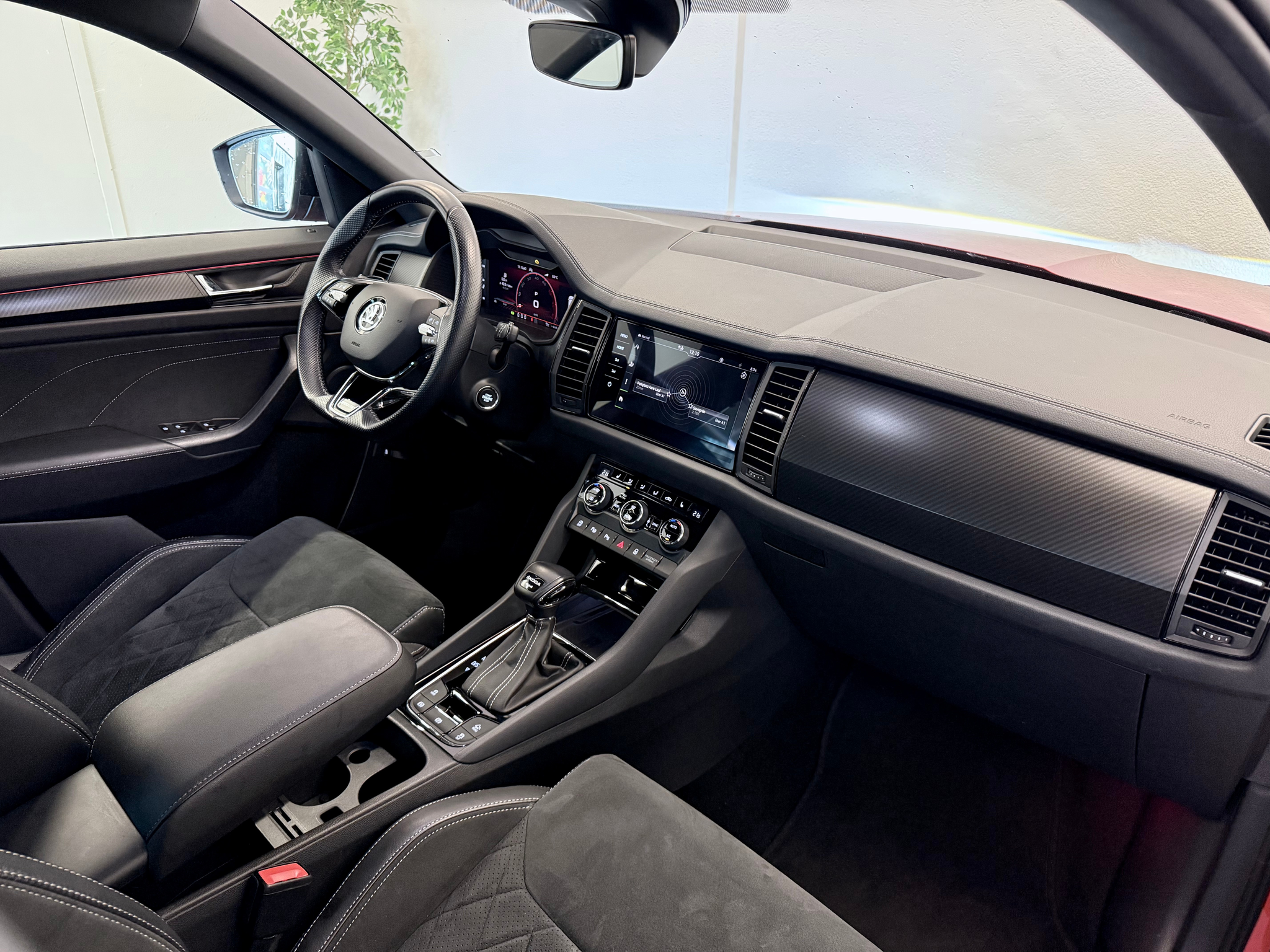 listing desktop thumbnail image 21