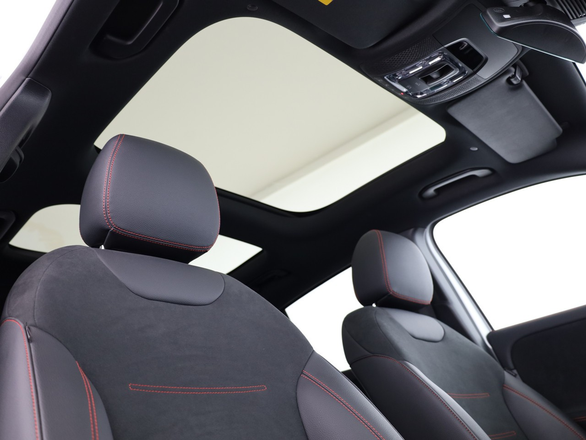 listing desktop thumbnail image 9