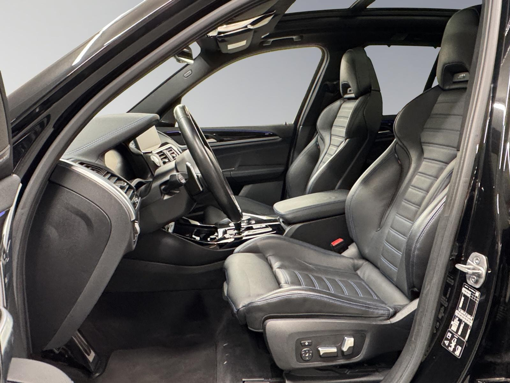 listing desktop thumbnail image 10