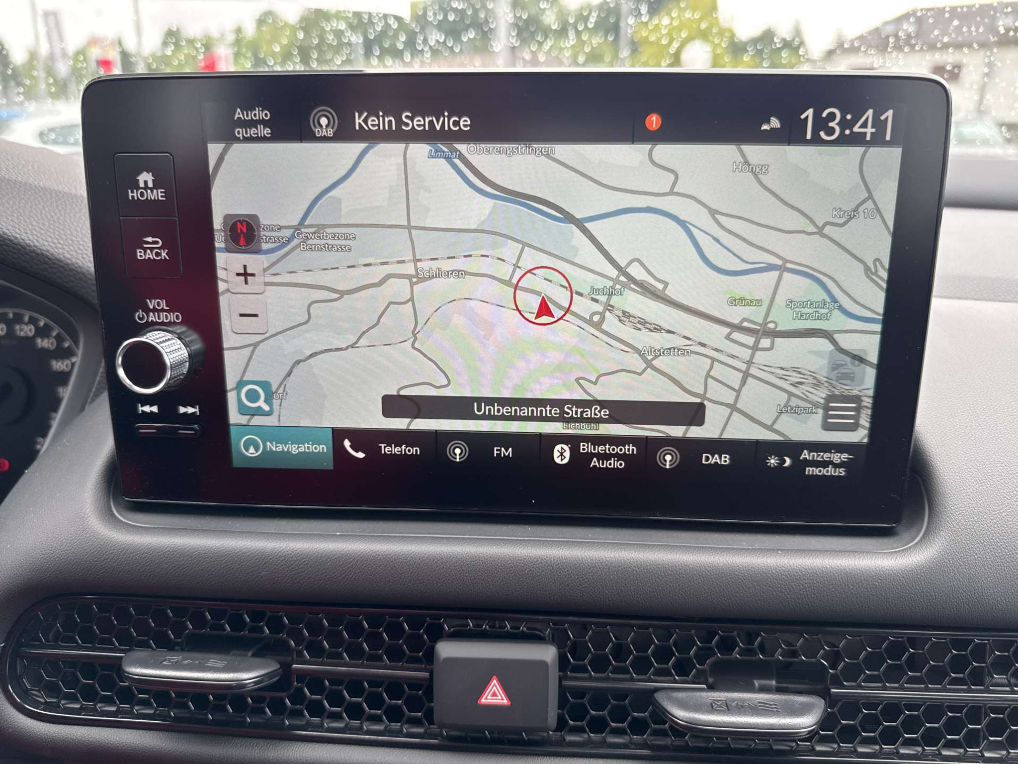 listing desktop thumbnail image 1