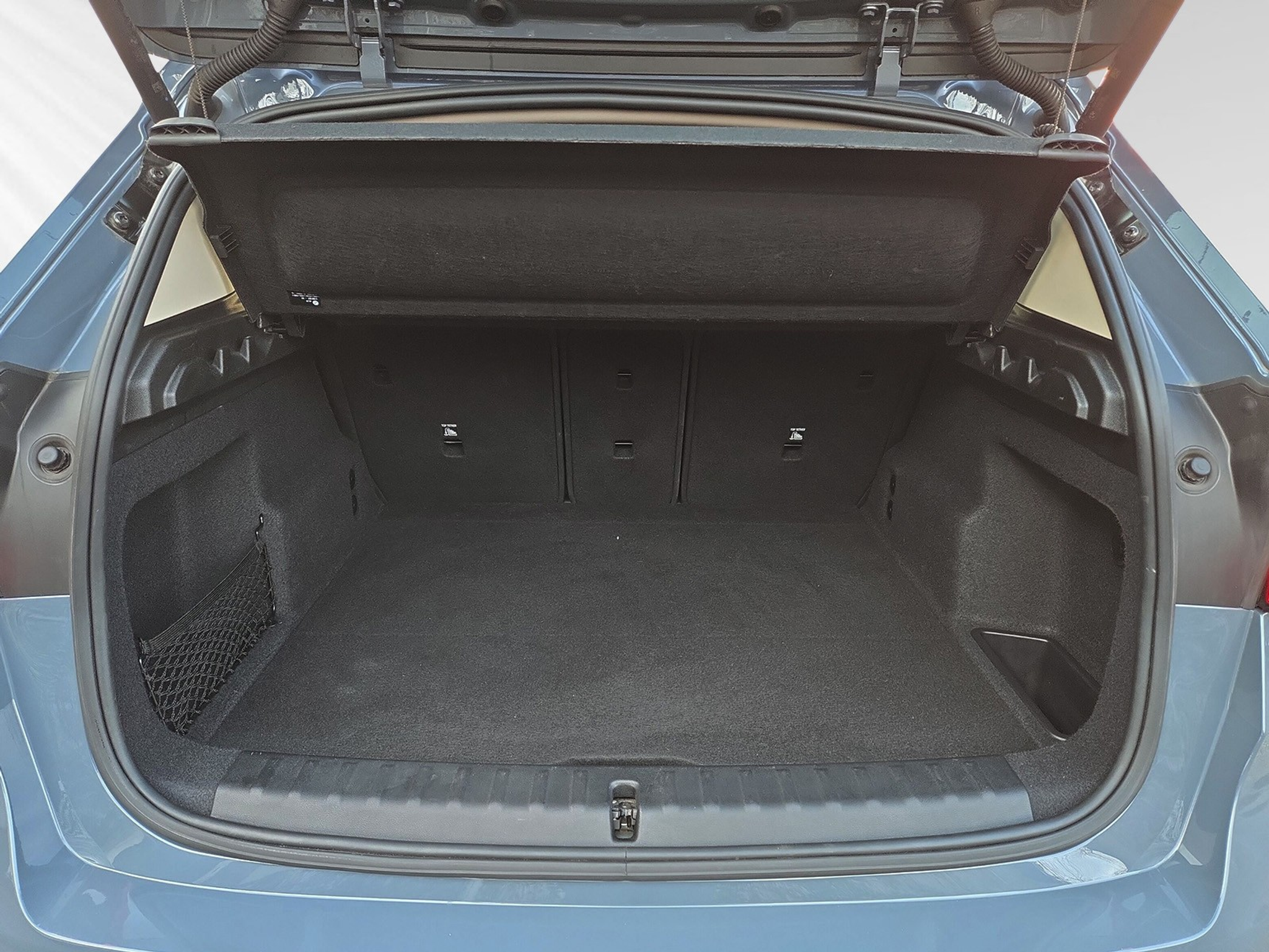 listing desktop thumbnail image 7