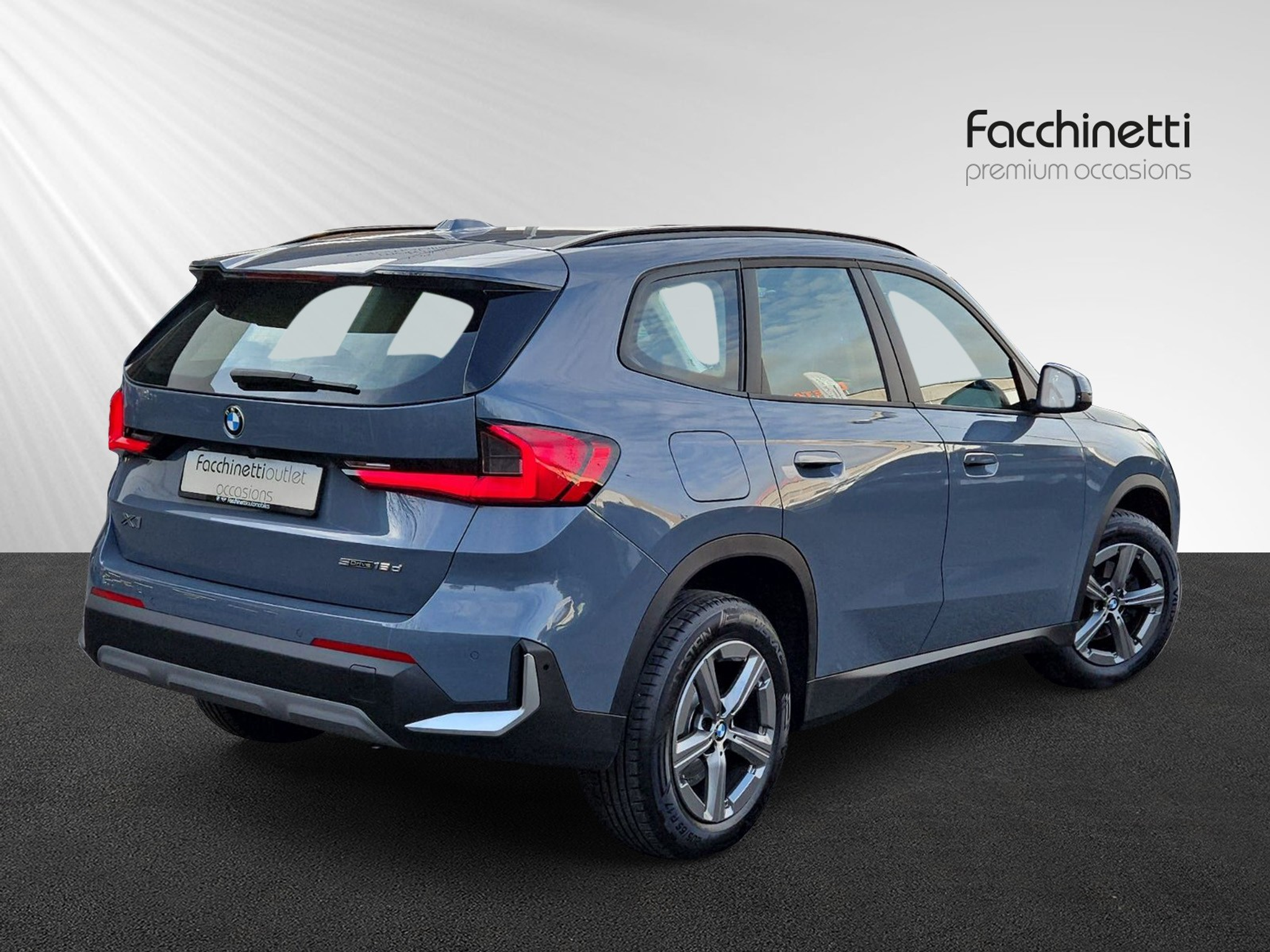 listing desktop thumbnail image 2