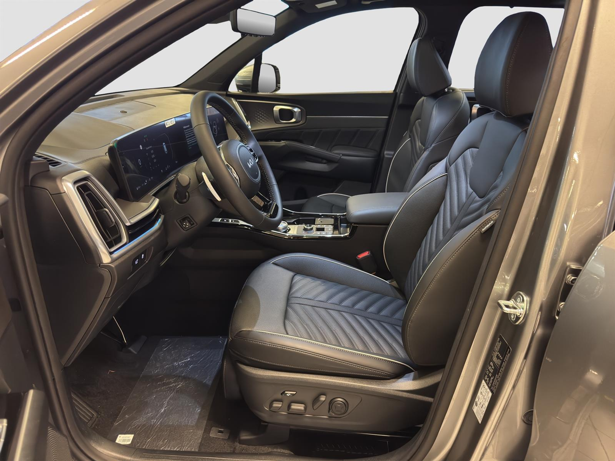 listing desktop thumbnail image 6