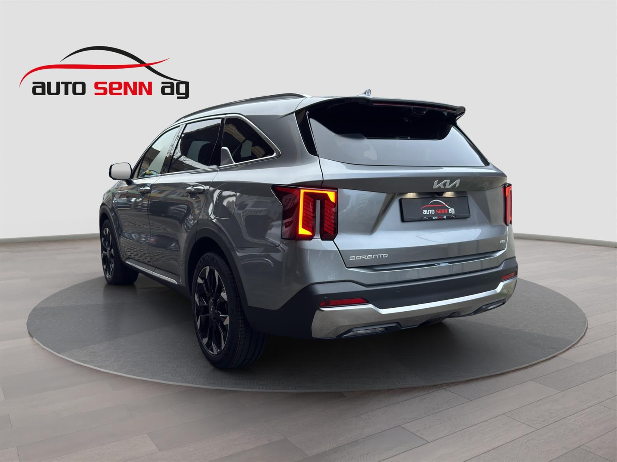 listing desktop thumbnail image 2