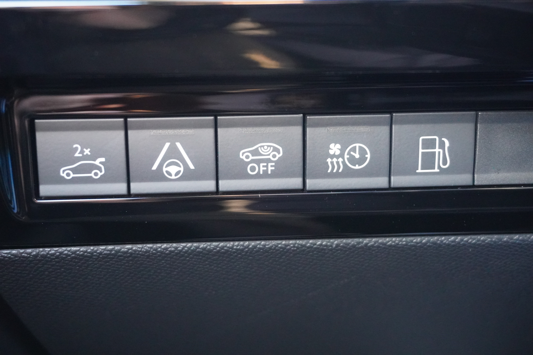 listing desktop thumbnail image 23