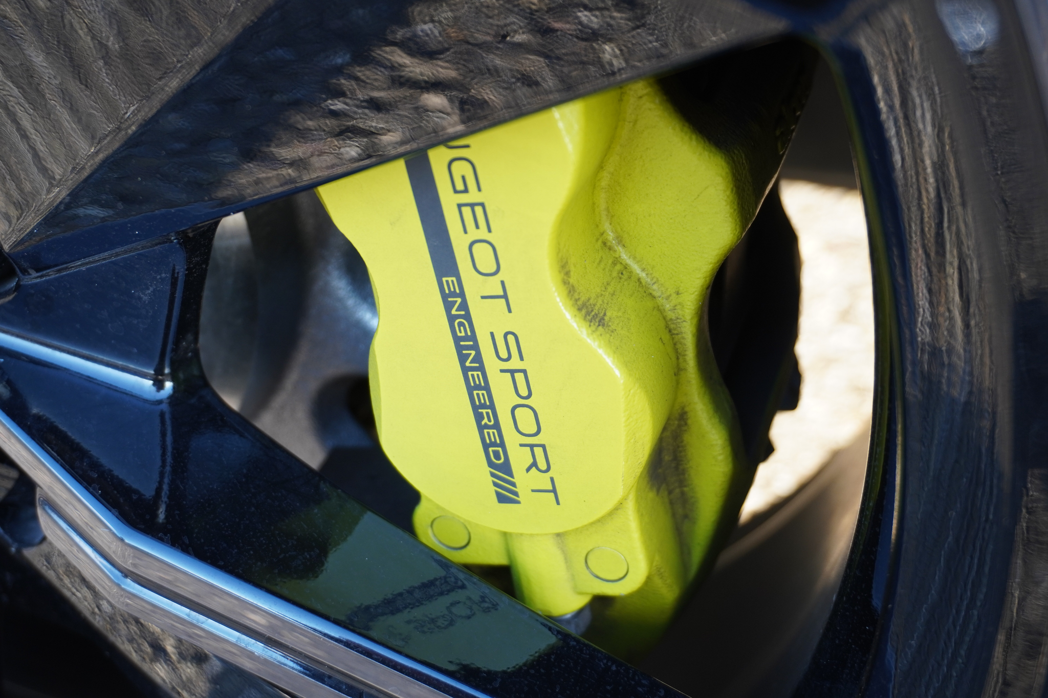 listing desktop thumbnail image 9