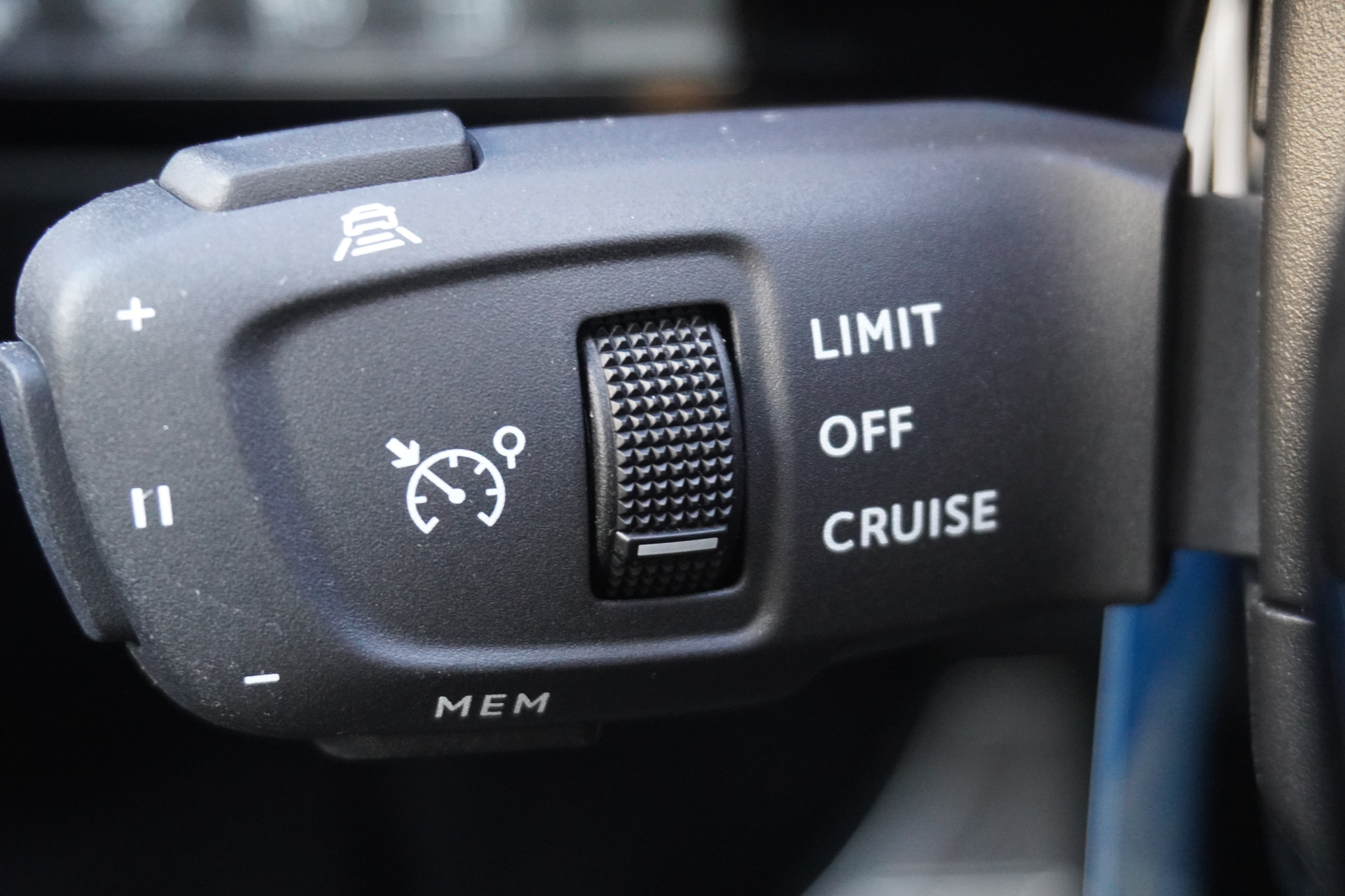 listing desktop thumbnail image 24