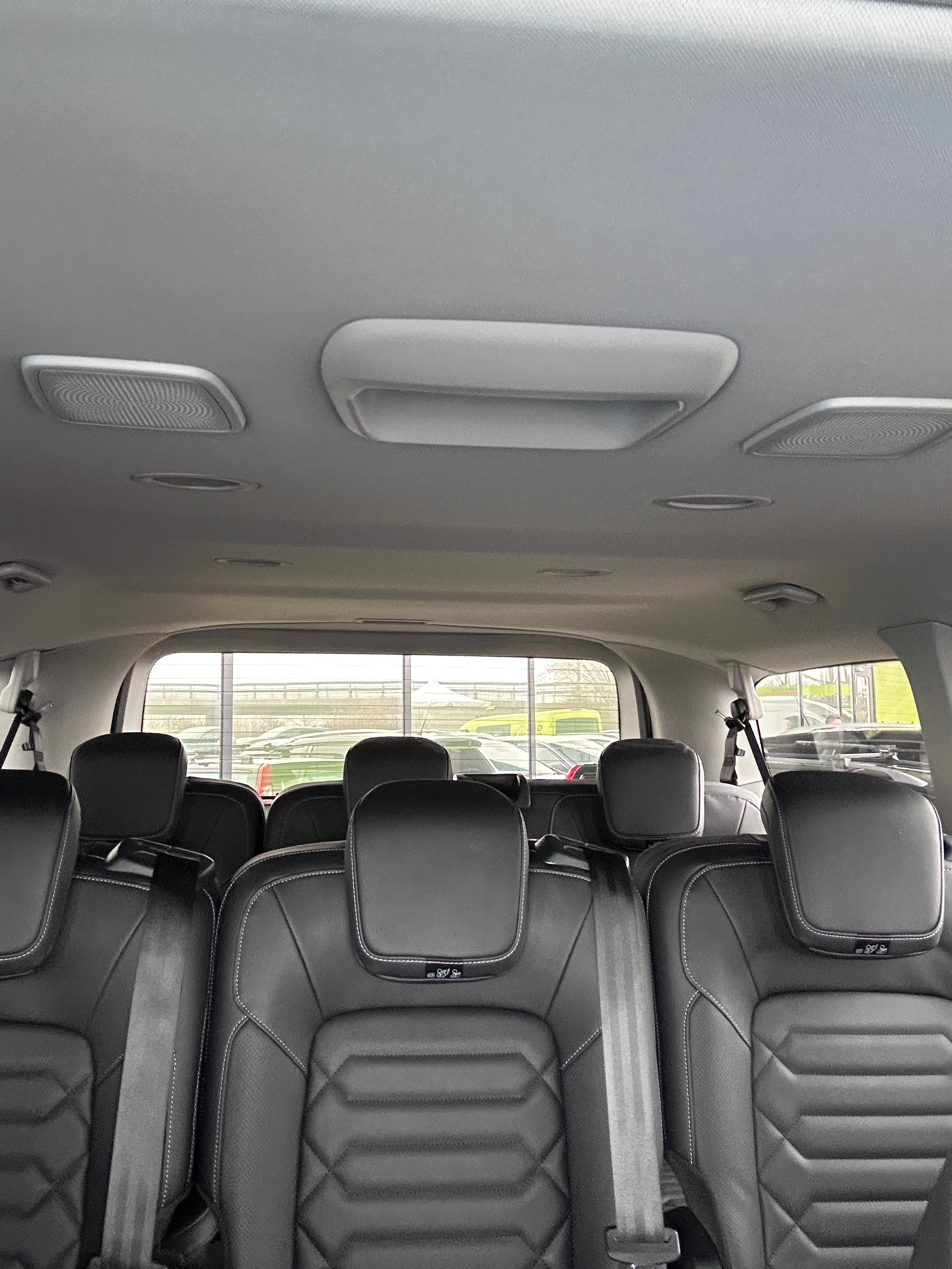 listing desktop thumbnail image 10