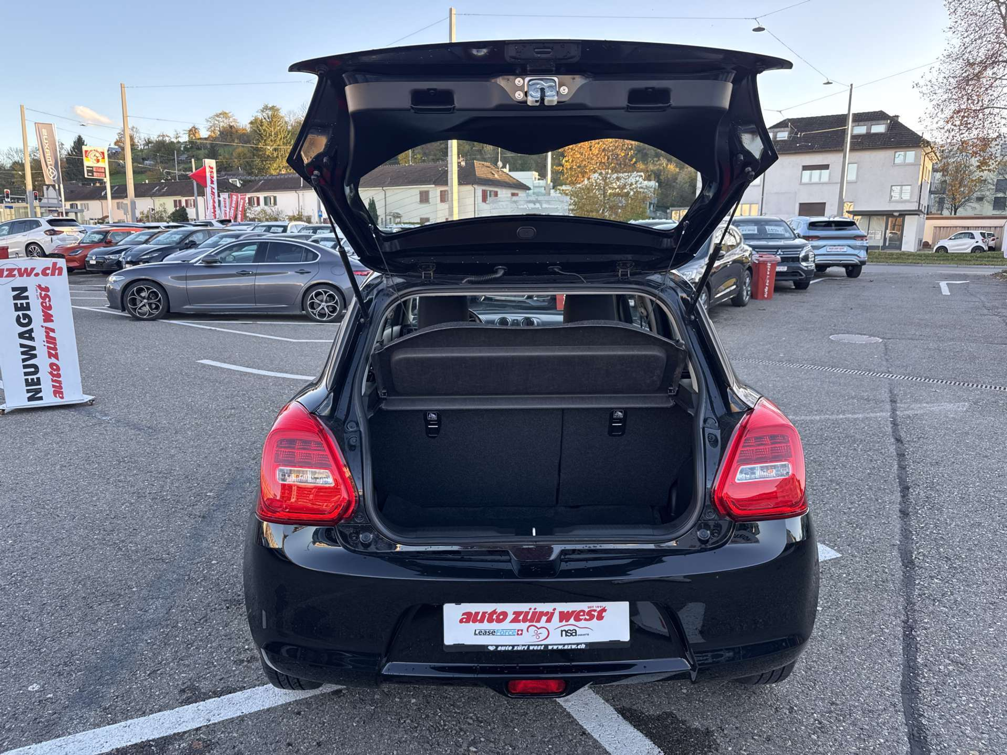 listing desktop thumbnail image 7