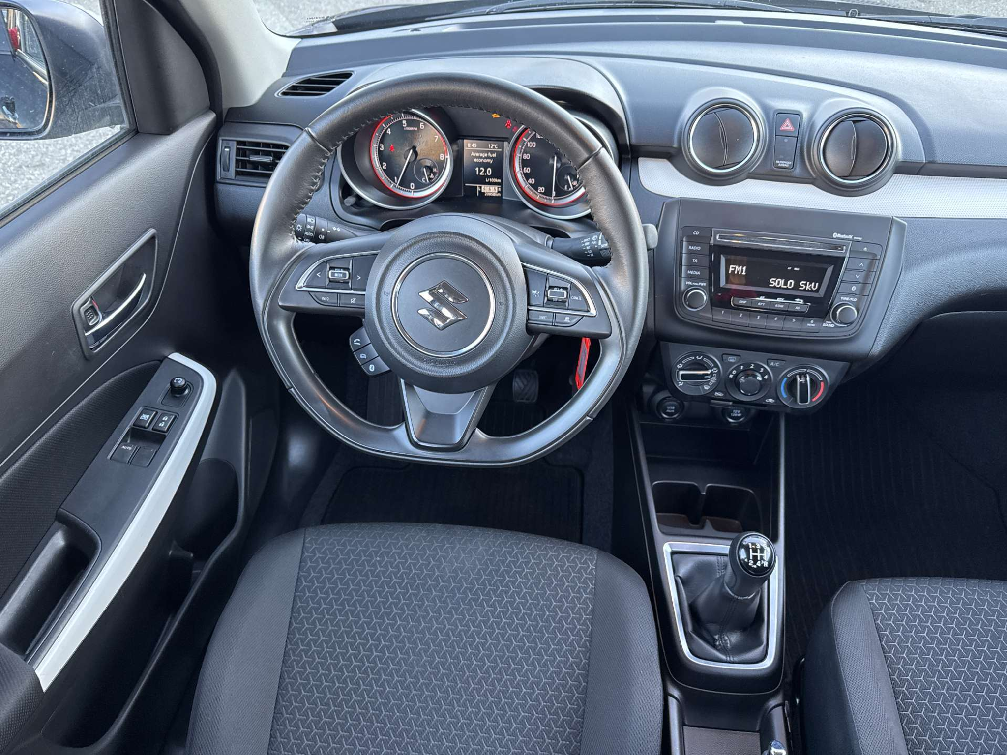 listing desktop thumbnail image 4