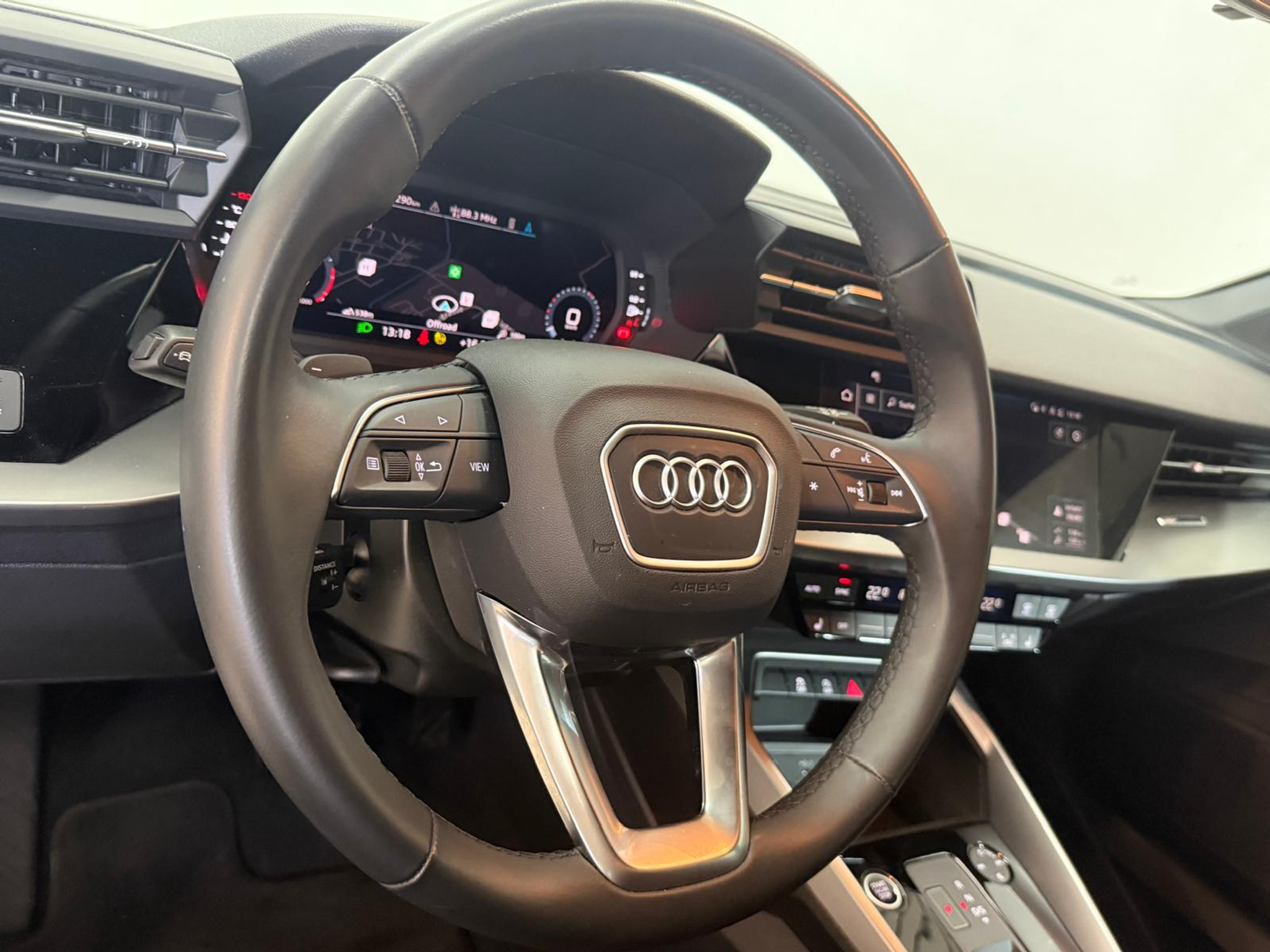 listing desktop thumbnail image 5