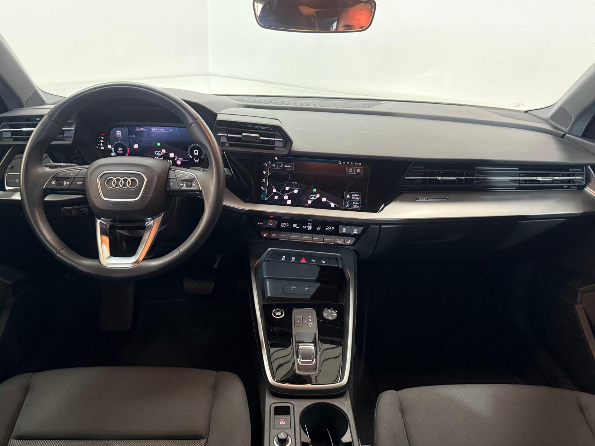 listing desktop thumbnail image 7