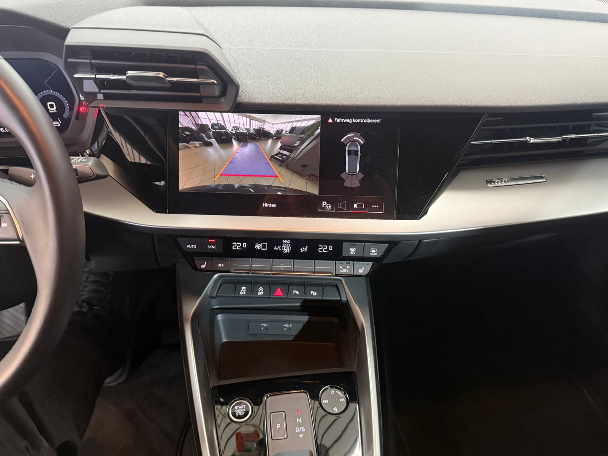 listing desktop thumbnail image 13