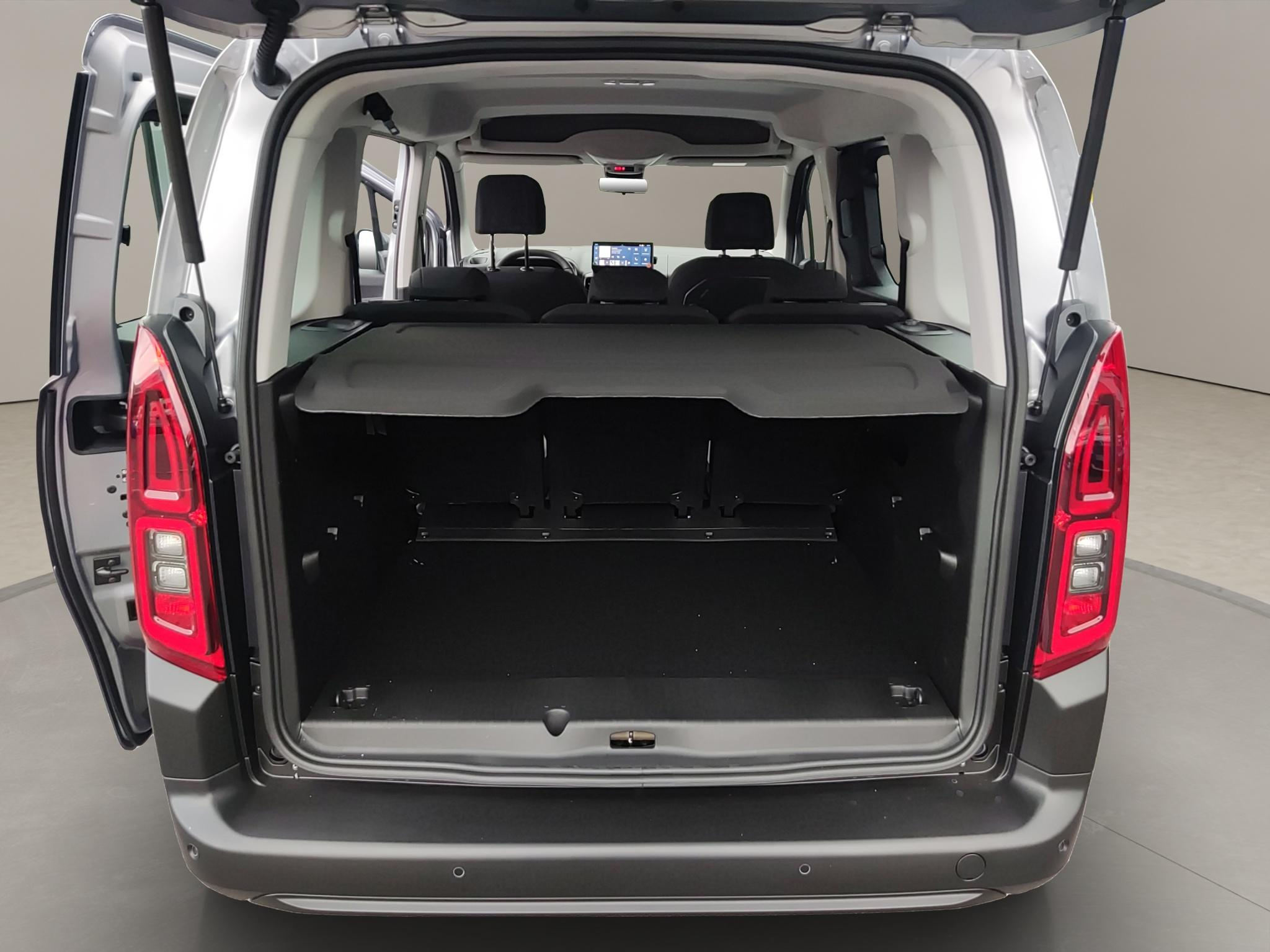 listing desktop thumbnail image 12