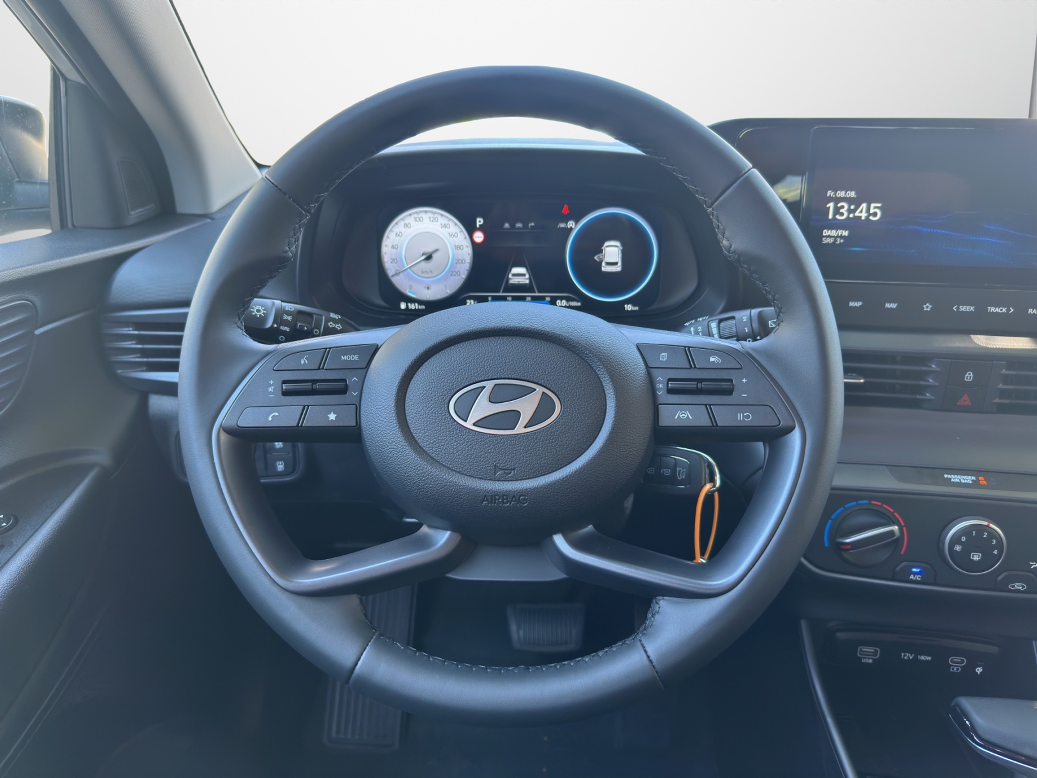 listing desktop thumbnail image 10