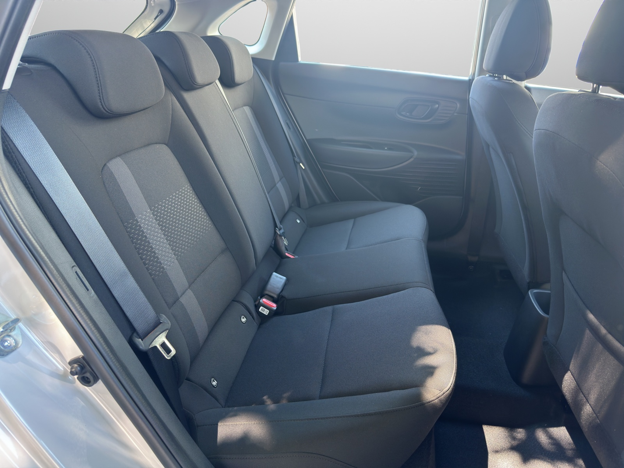 listing desktop thumbnail image 13