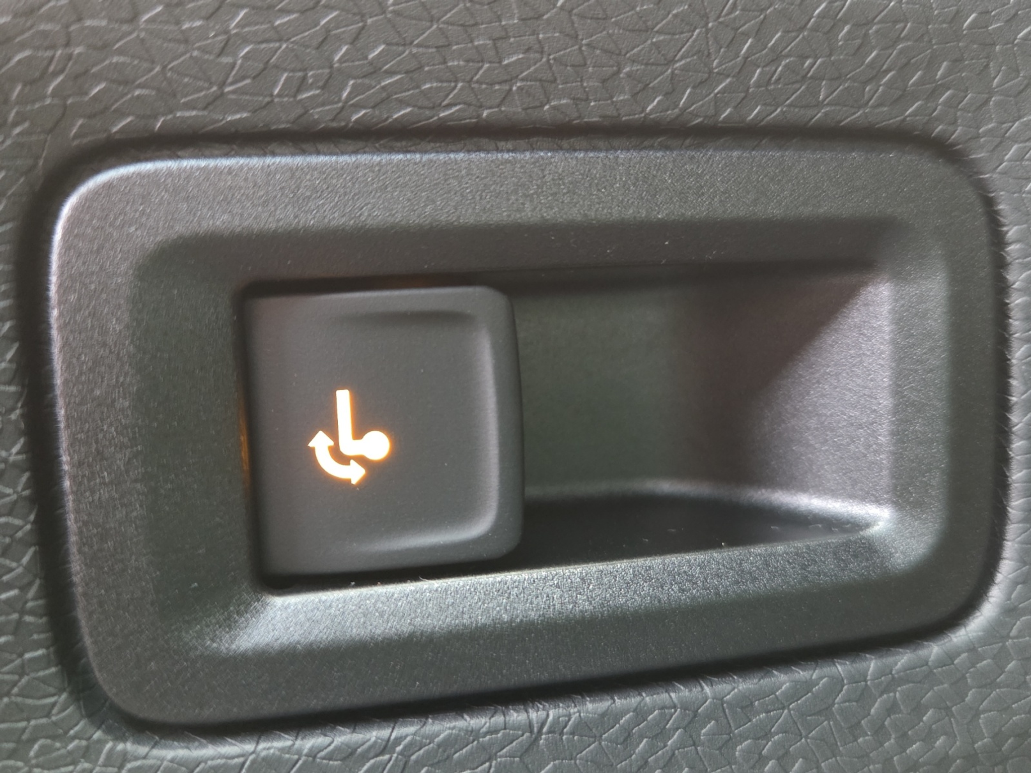 listing desktop thumbnail image 9