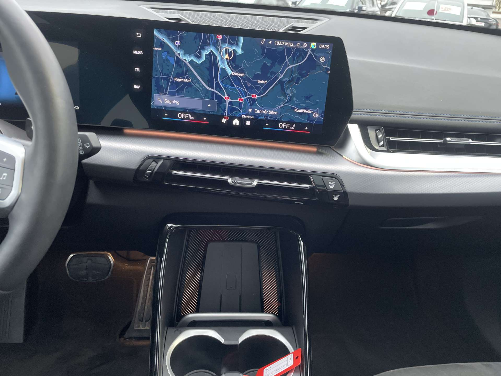 listing desktop thumbnail image 1